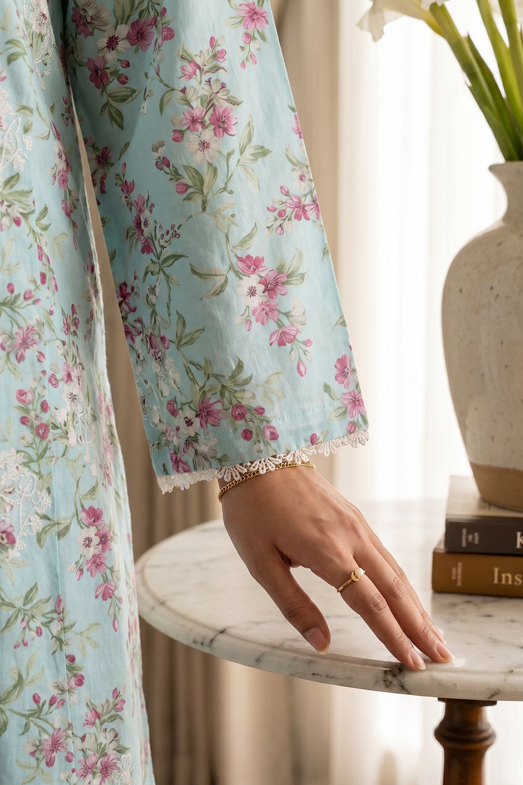 Embroidered Kurta Trouser - 3235