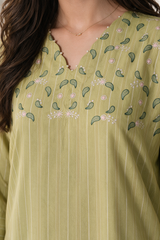 Embroidered Kurta Trouser - 3355