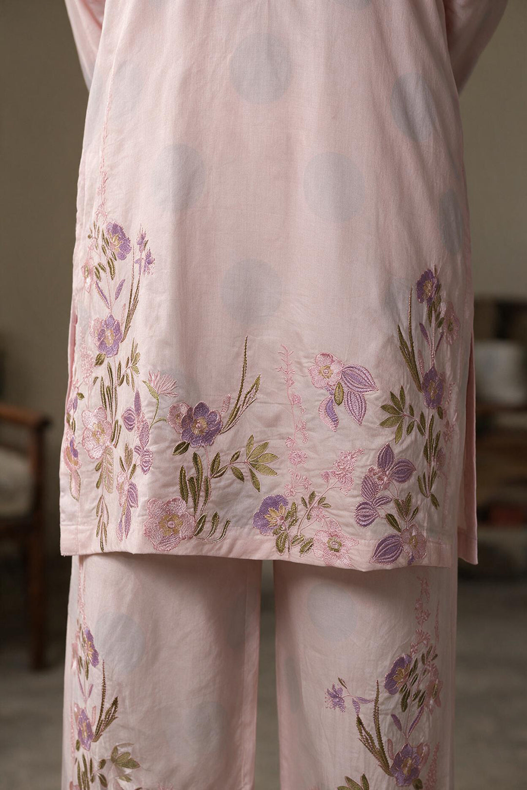 Embroidered Kurta Trouser - 3646