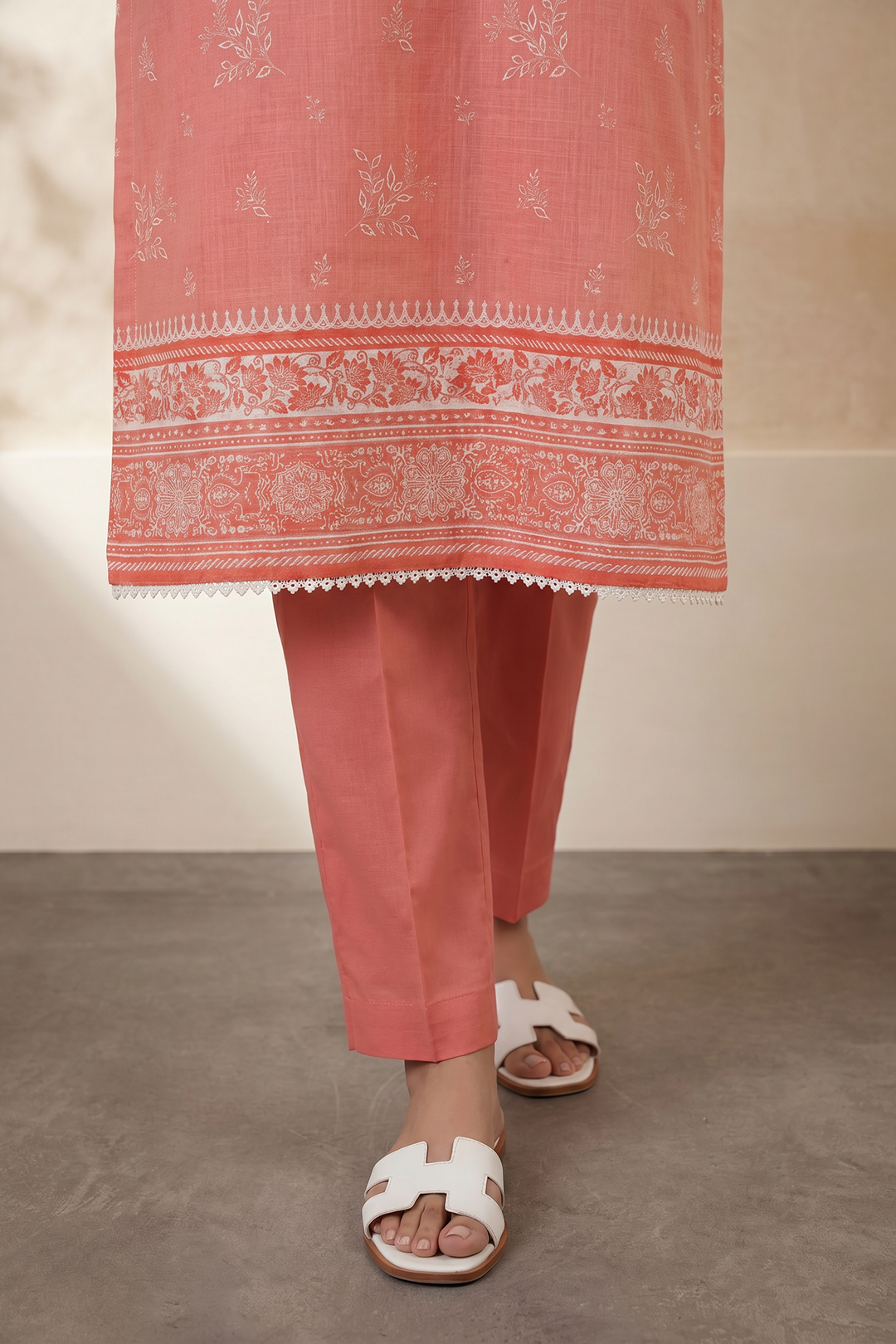 Kurta Dupatta Trouser - 1956