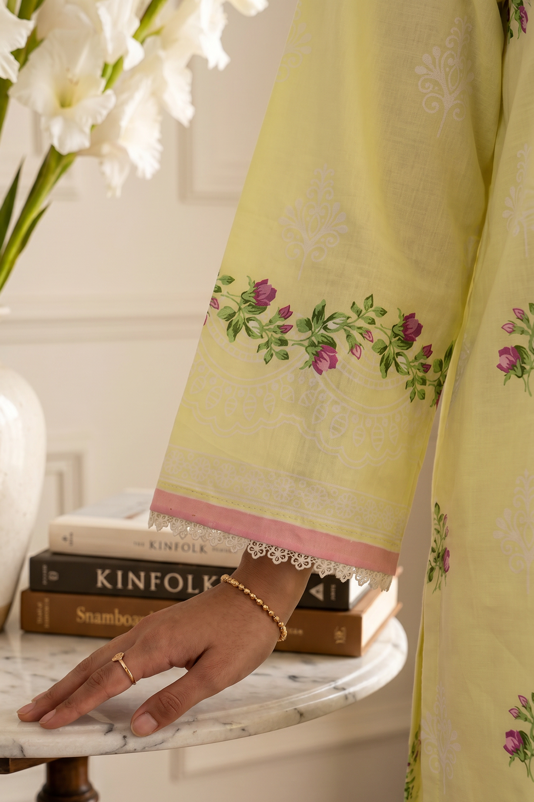 Kurta Dupatta Trouser - 2680