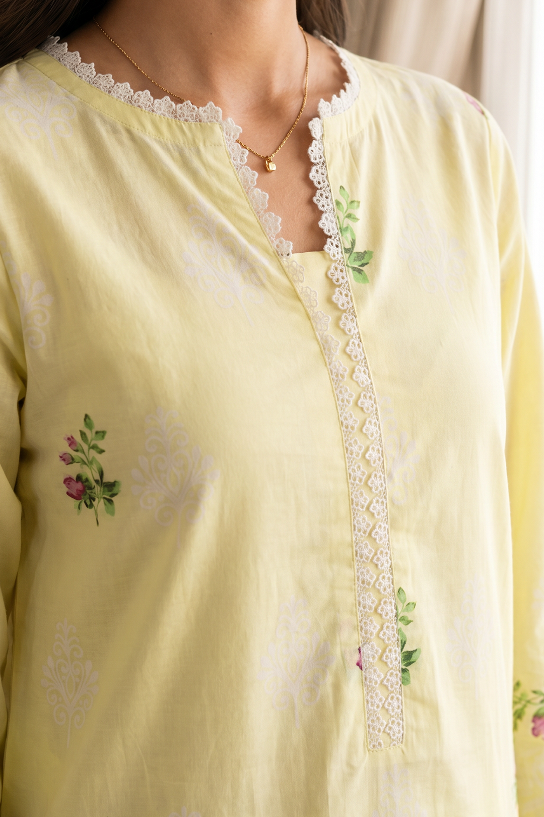 Kurta Dupatta Trouser - 2680
