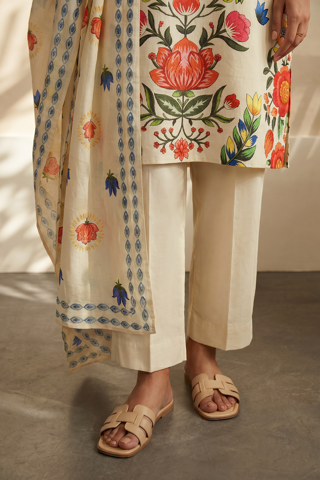 Kurta Dupatta Trouser - 2698