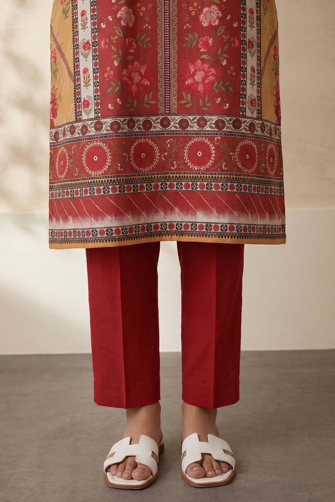 Kurta Dupatta Trouser - 2693