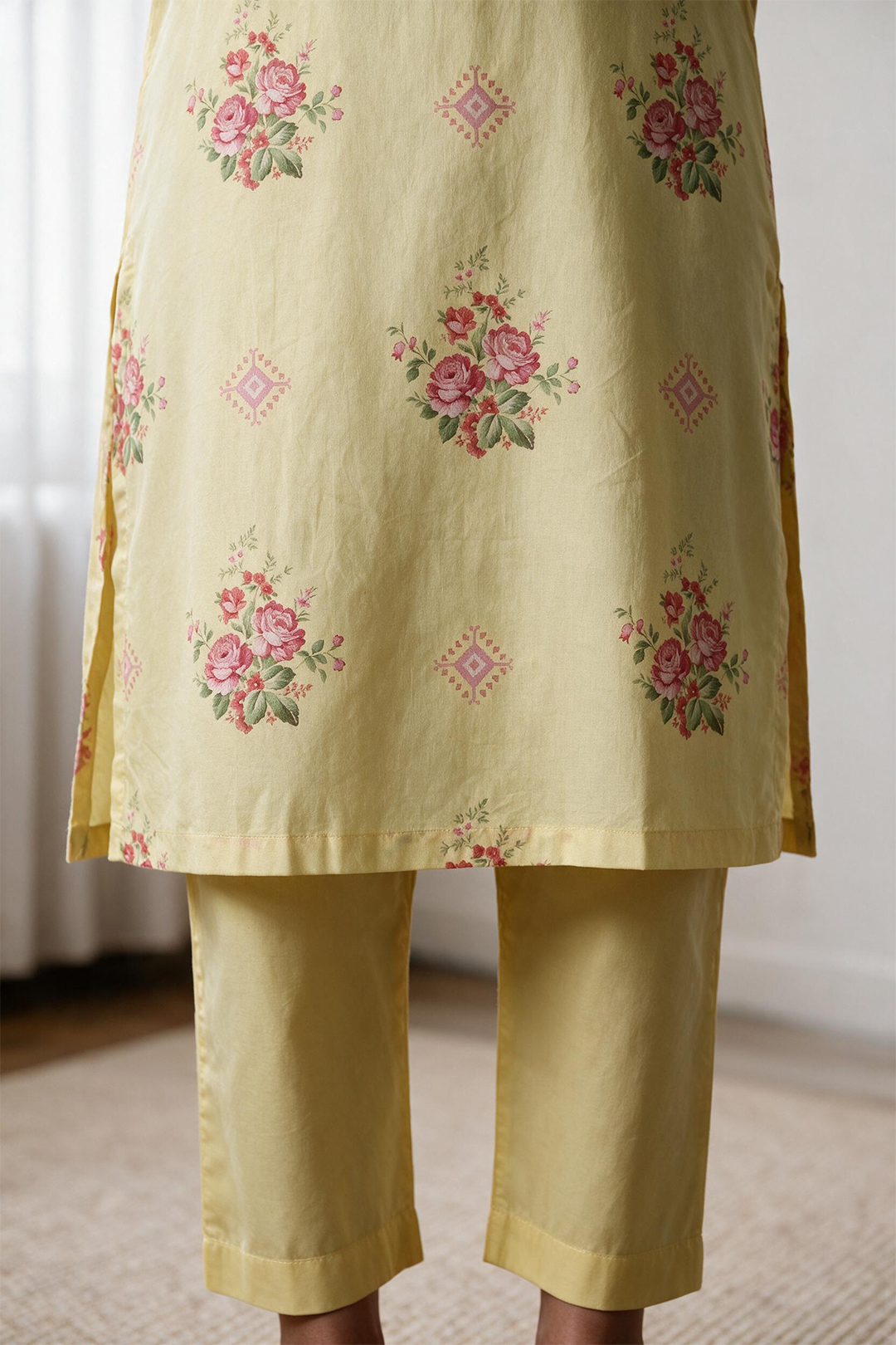 Kurta Dupatta Trouser - 2986
