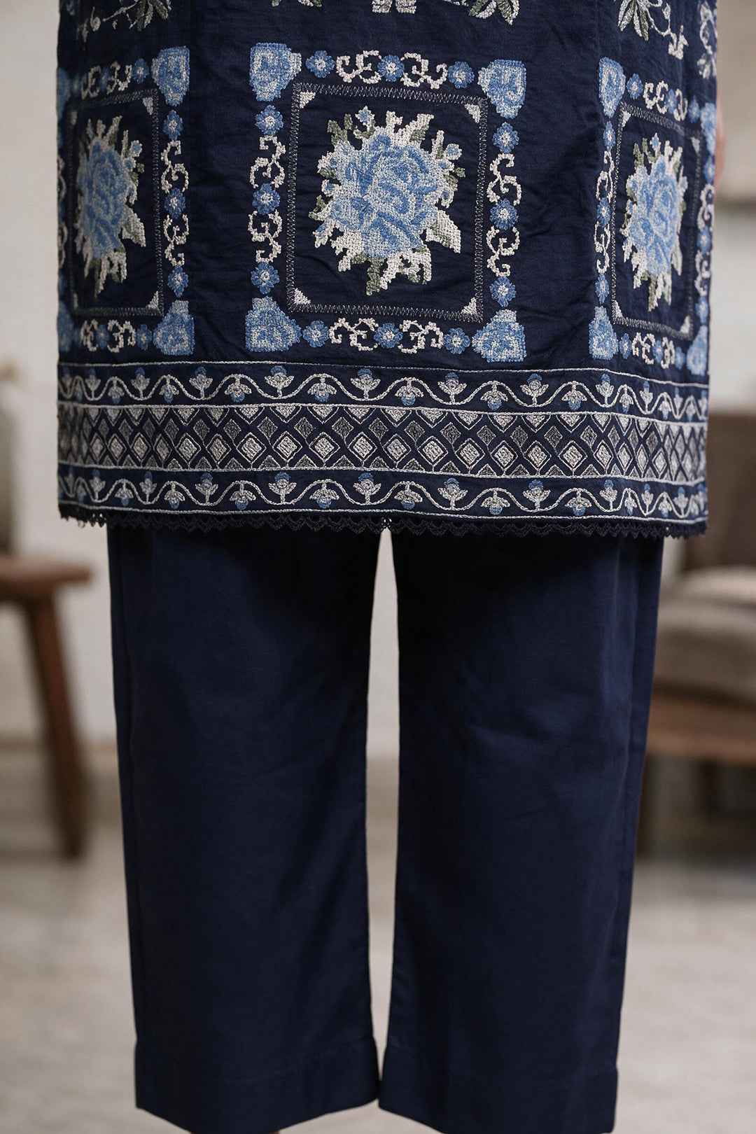 Embroidered Kurta Dupatta Trouser - 3404