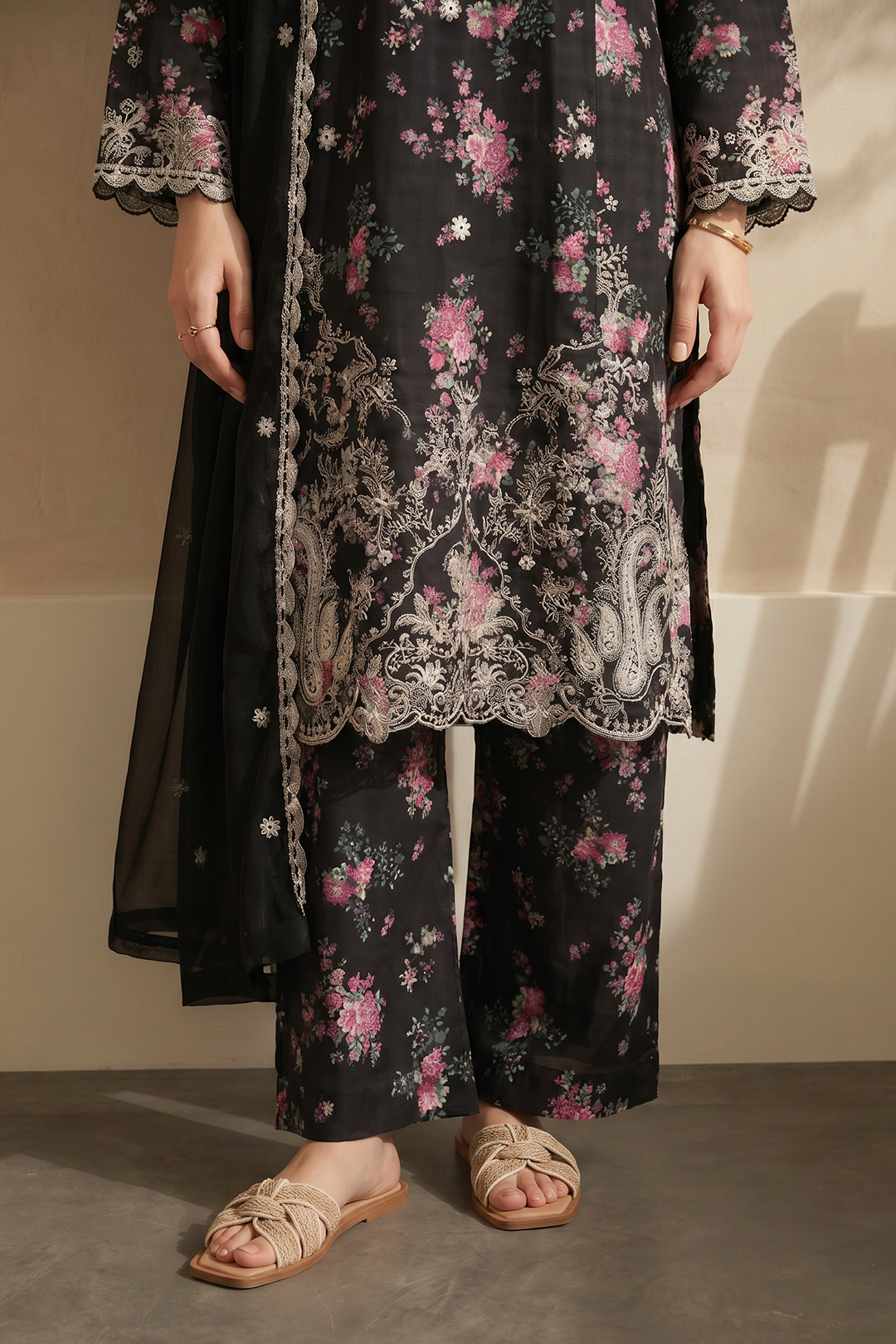 Embroidered Kurta Dupatta Trouser - 3748