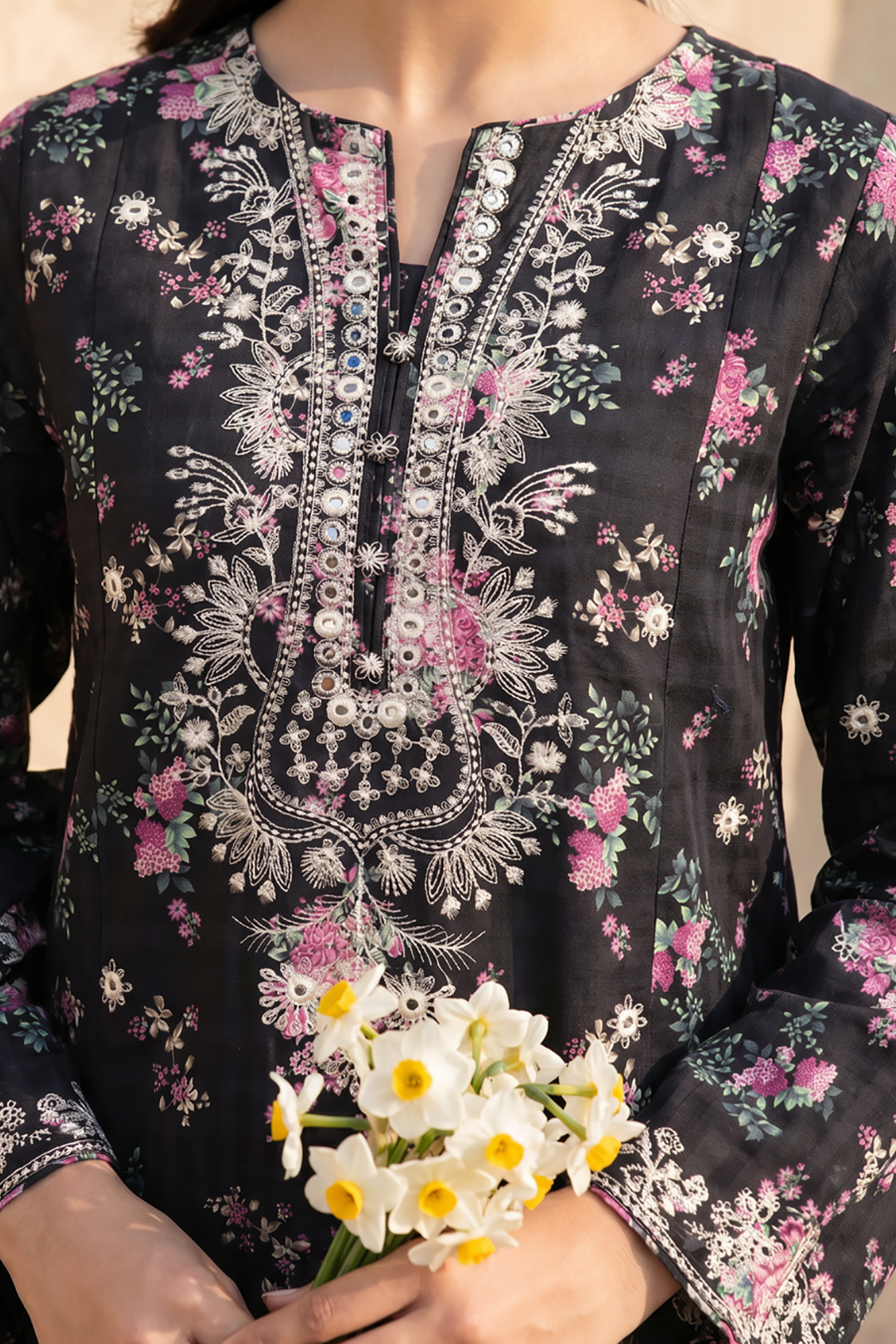 Embroidered Kurta Dupatta Trouser - 3748