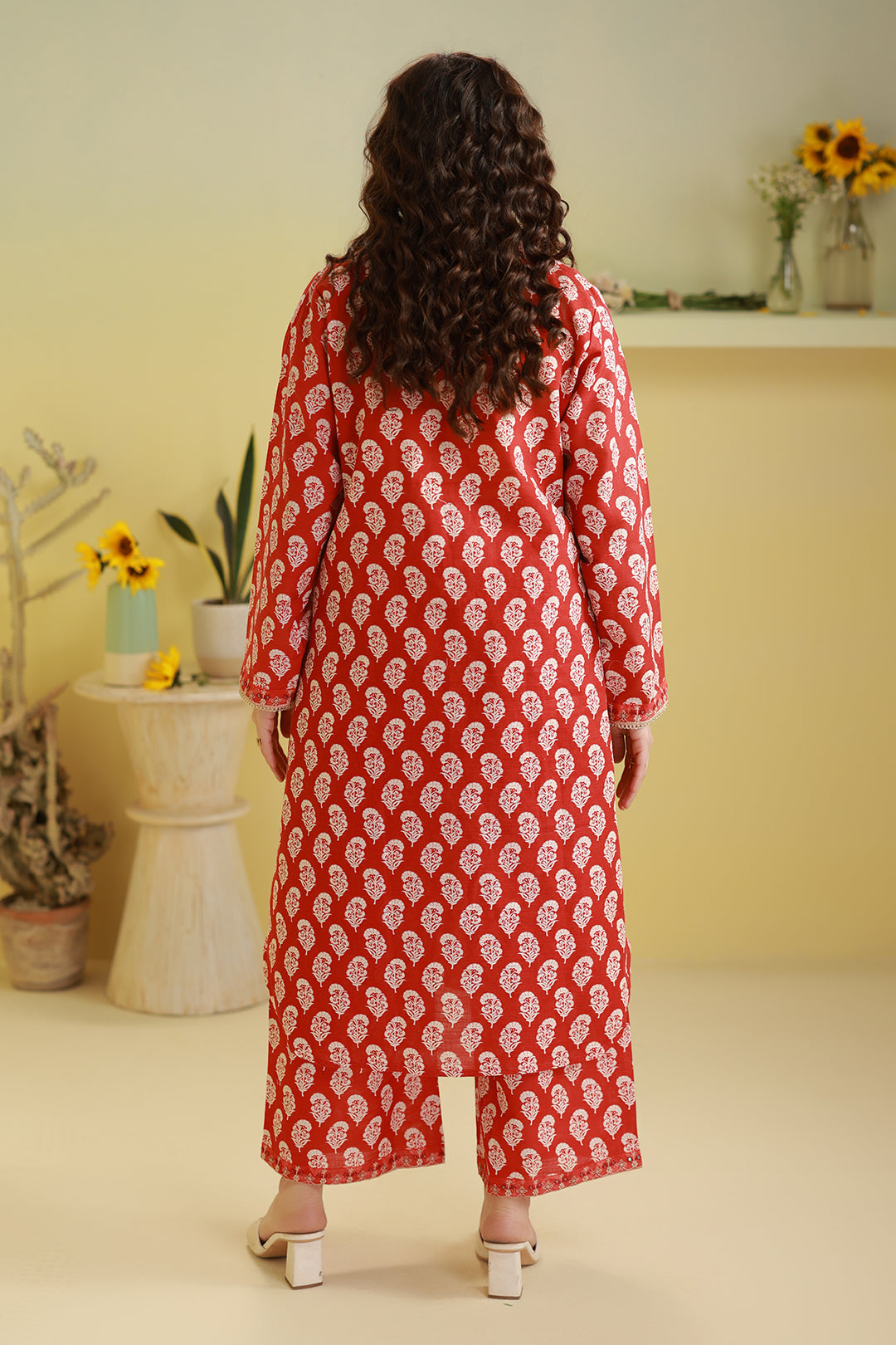 Embroidered Kurta Trouser - 3148