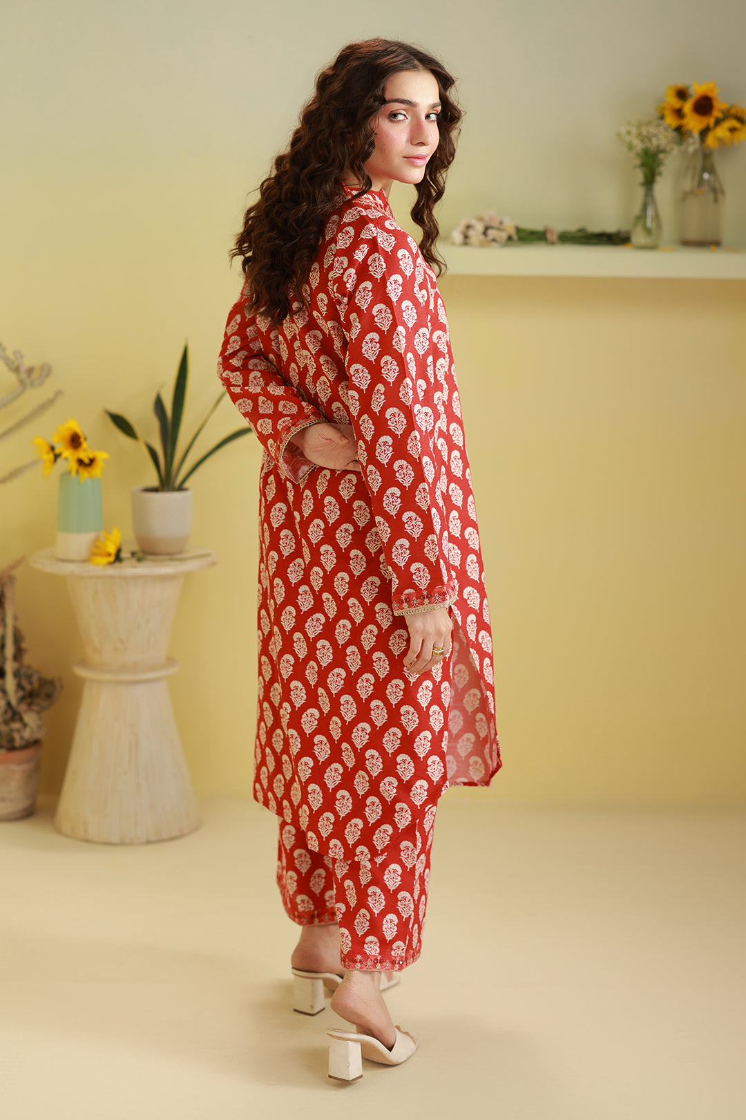 Embroidered Kurta Trouser - 3148