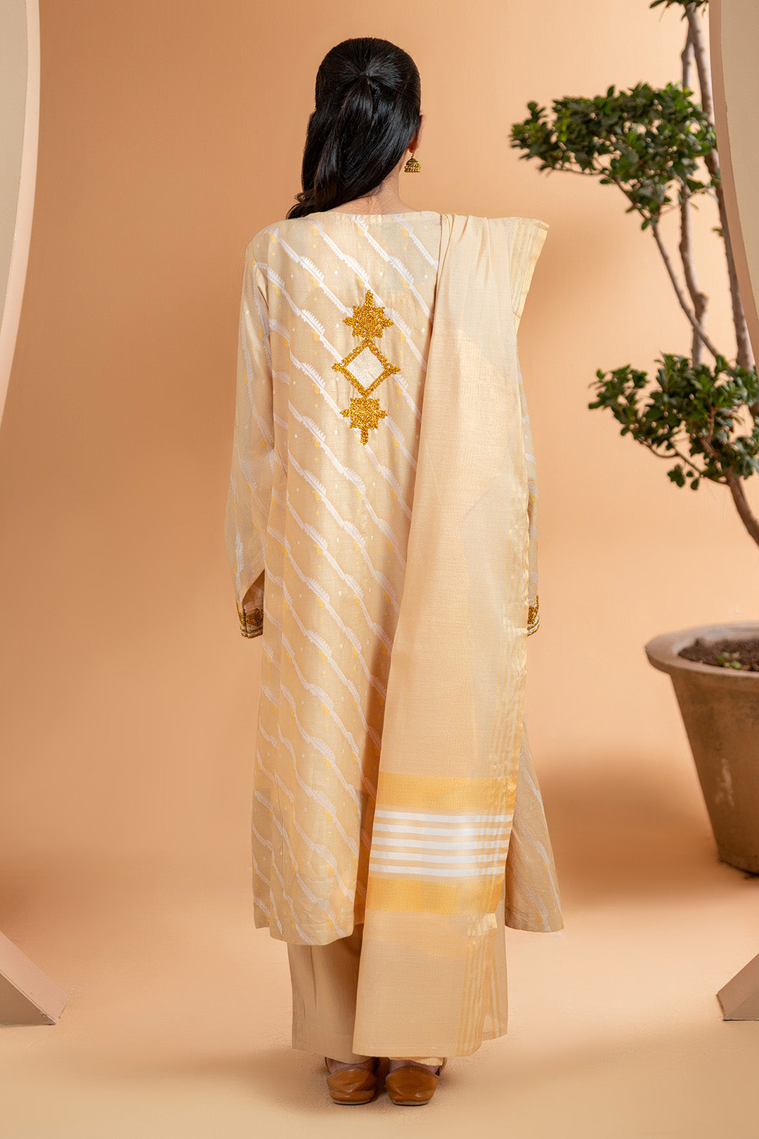 Embroidered Kurta Dupatta Trouser - 3360