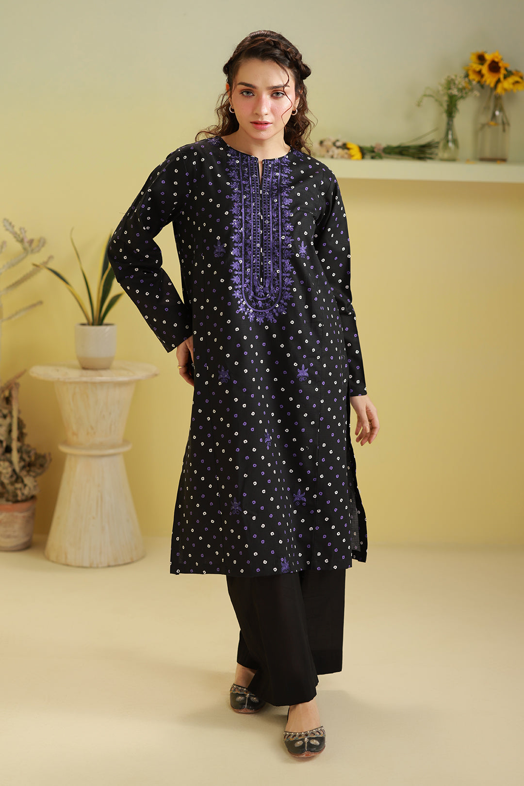 Embroidered Kurta - 2732