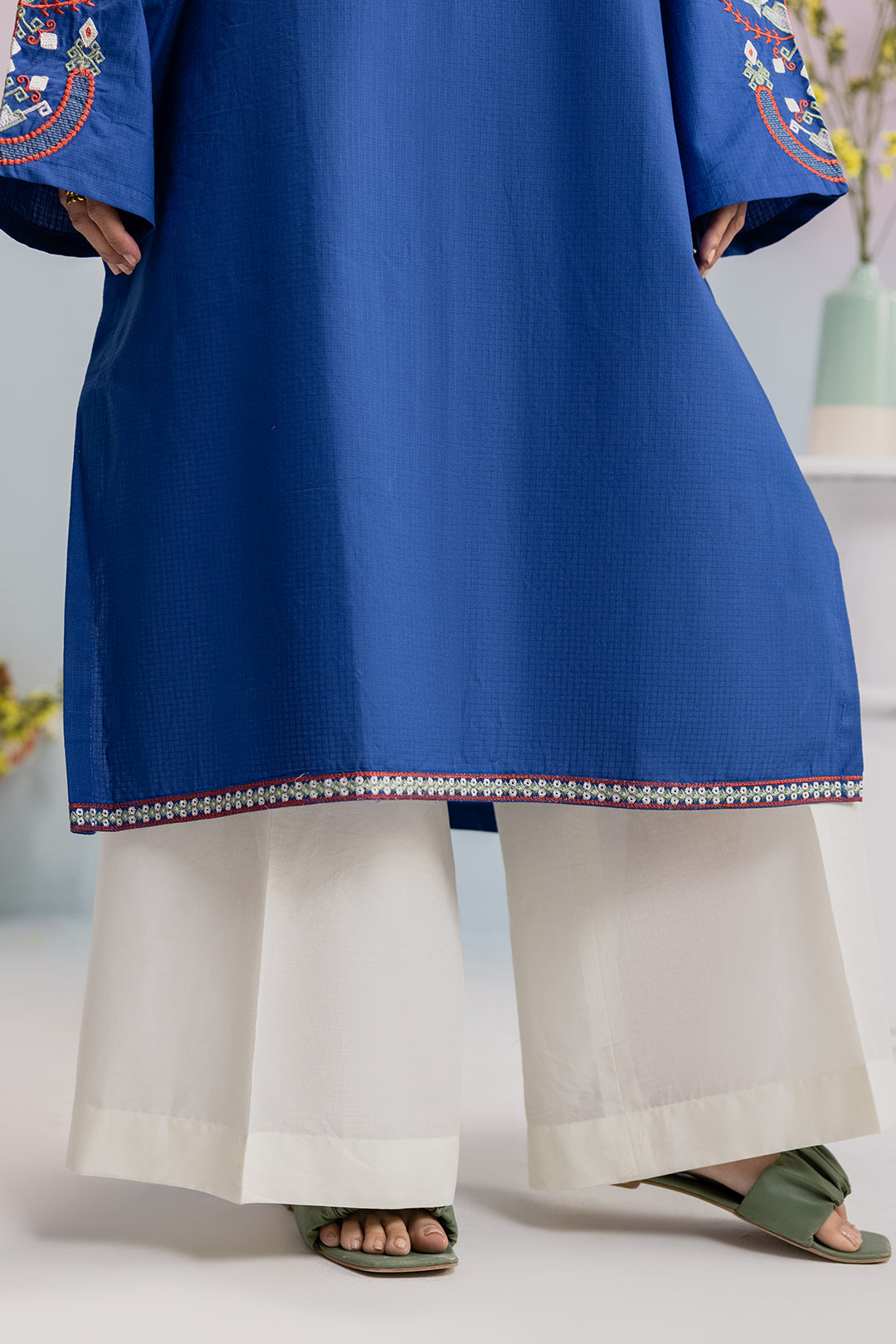 Embroidered Kurta - 2816