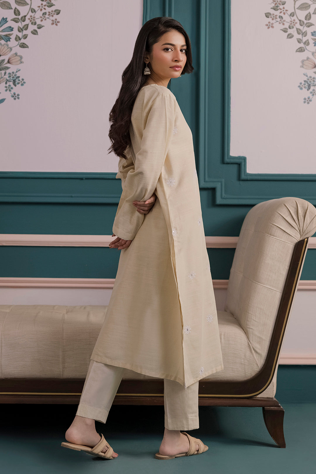 Embroidered Kurta - 2818