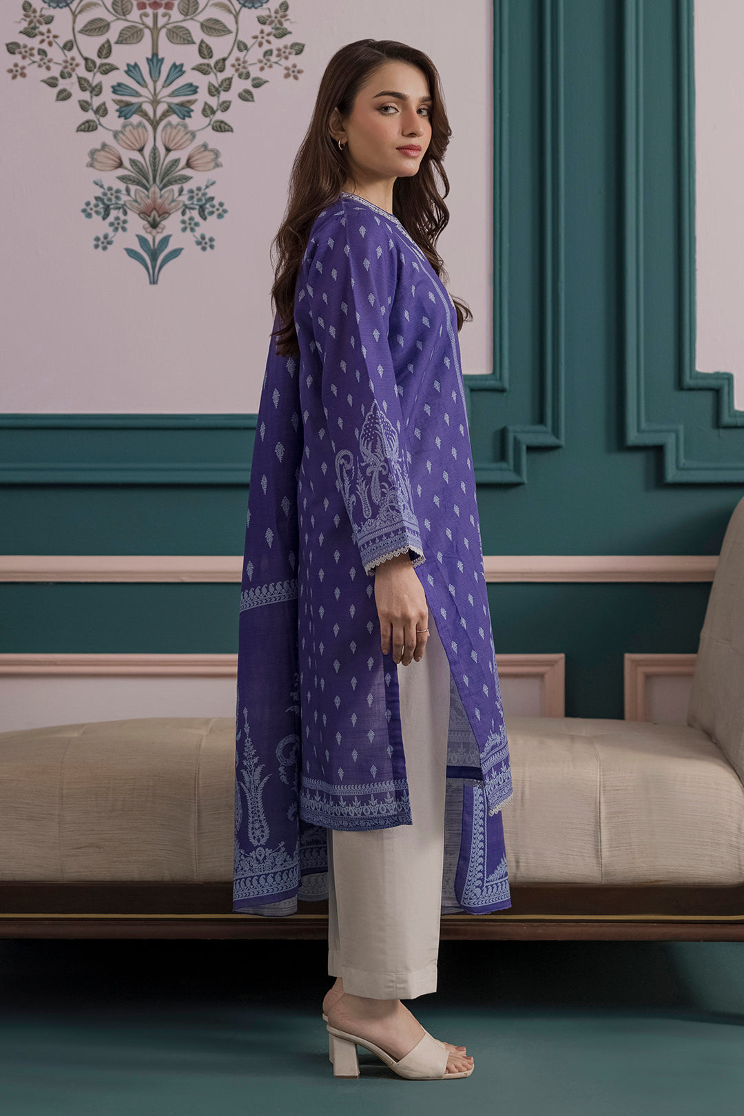 Embroidered Kurta Dupatta - 2857