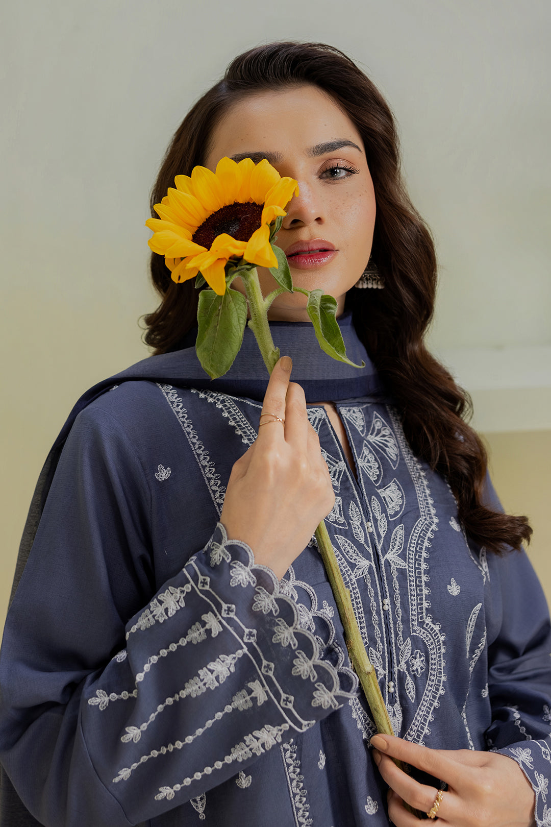 Embroidered Kurta Dupatta Trouser - 2591