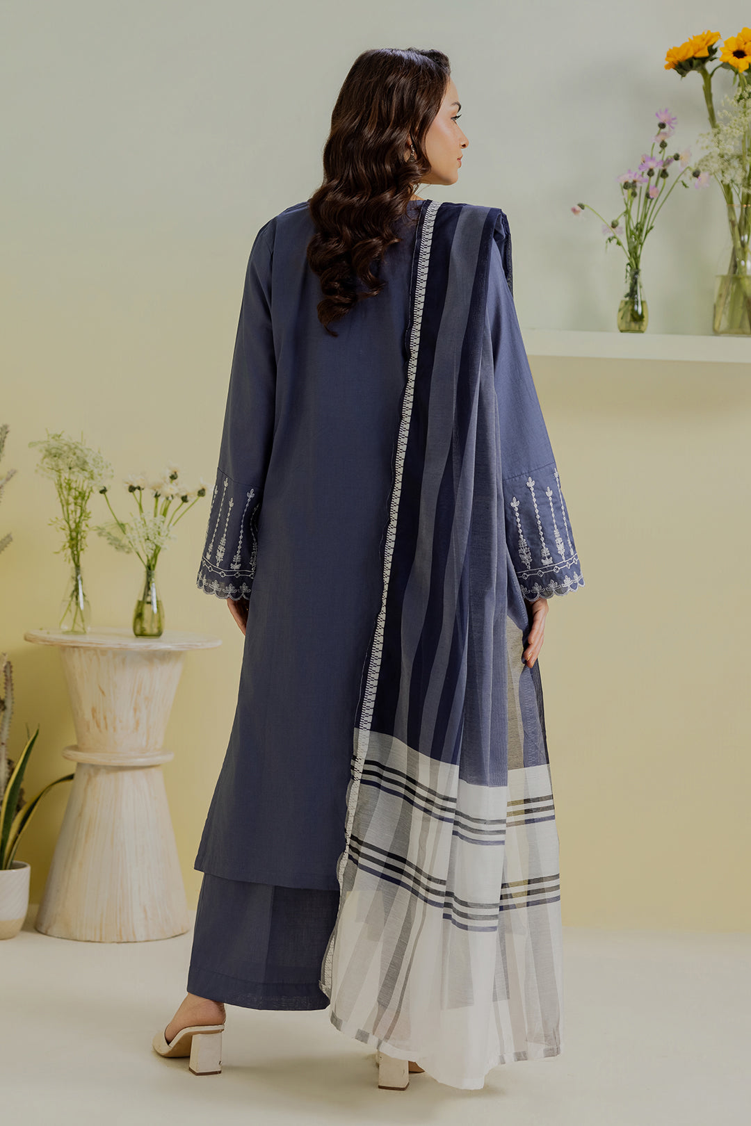 Embroidered Kurta Dupatta Trouser - 2591