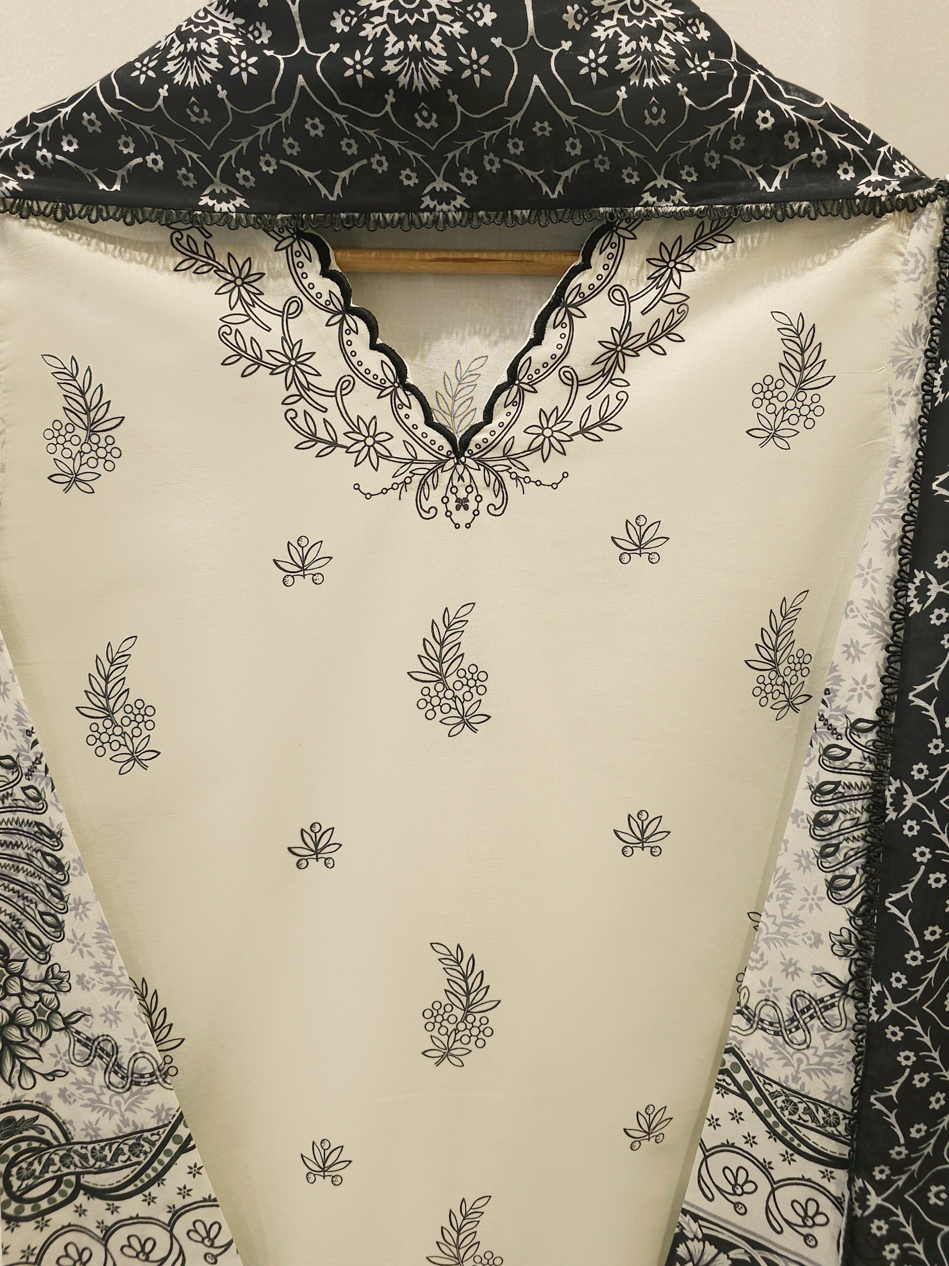 2-Piece Digital Printed Cambric Suit S114770