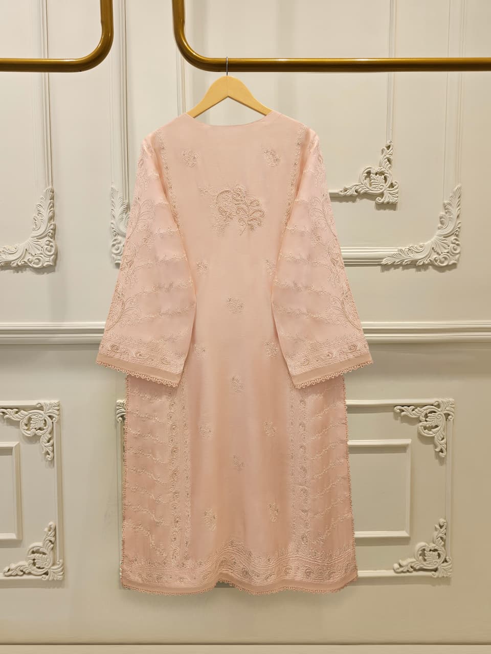 3 Piece- Pure  Sheesha Silk Embroidered Suit S115122