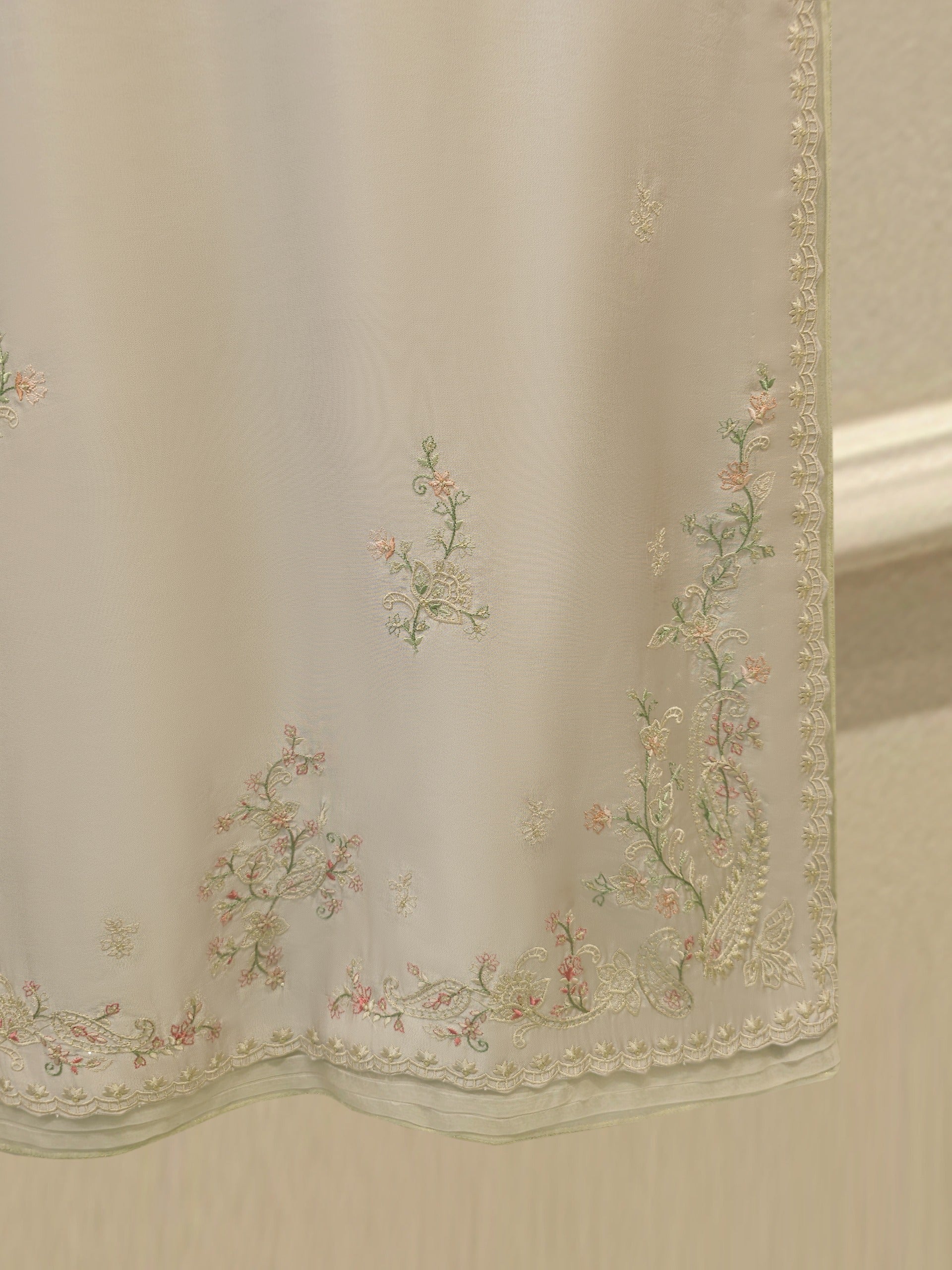 3 Piece- Pure  Sheesha Silk Embroidered Suit S115118