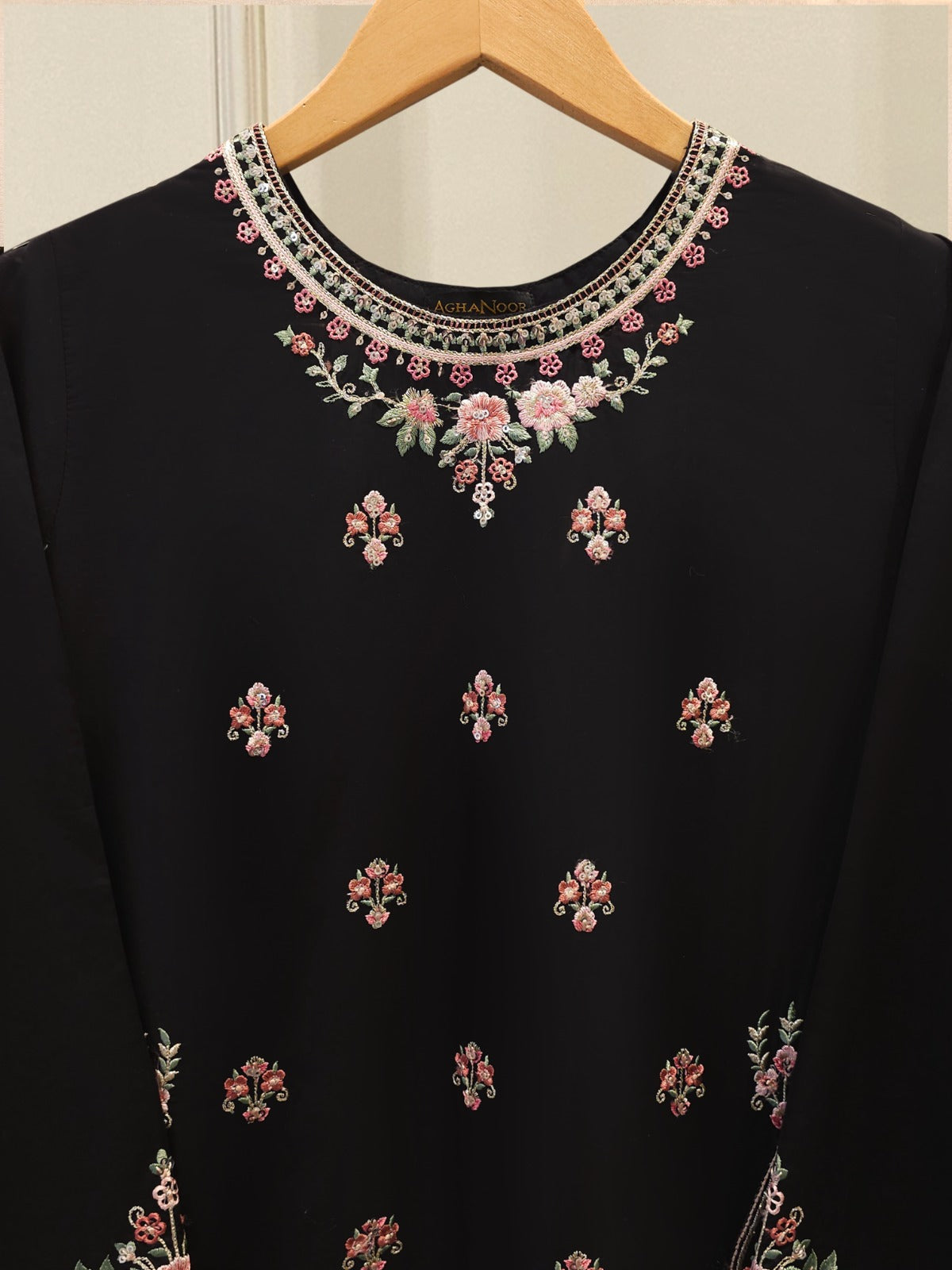 2 Piece Digital Printed Lawn Suit S115091