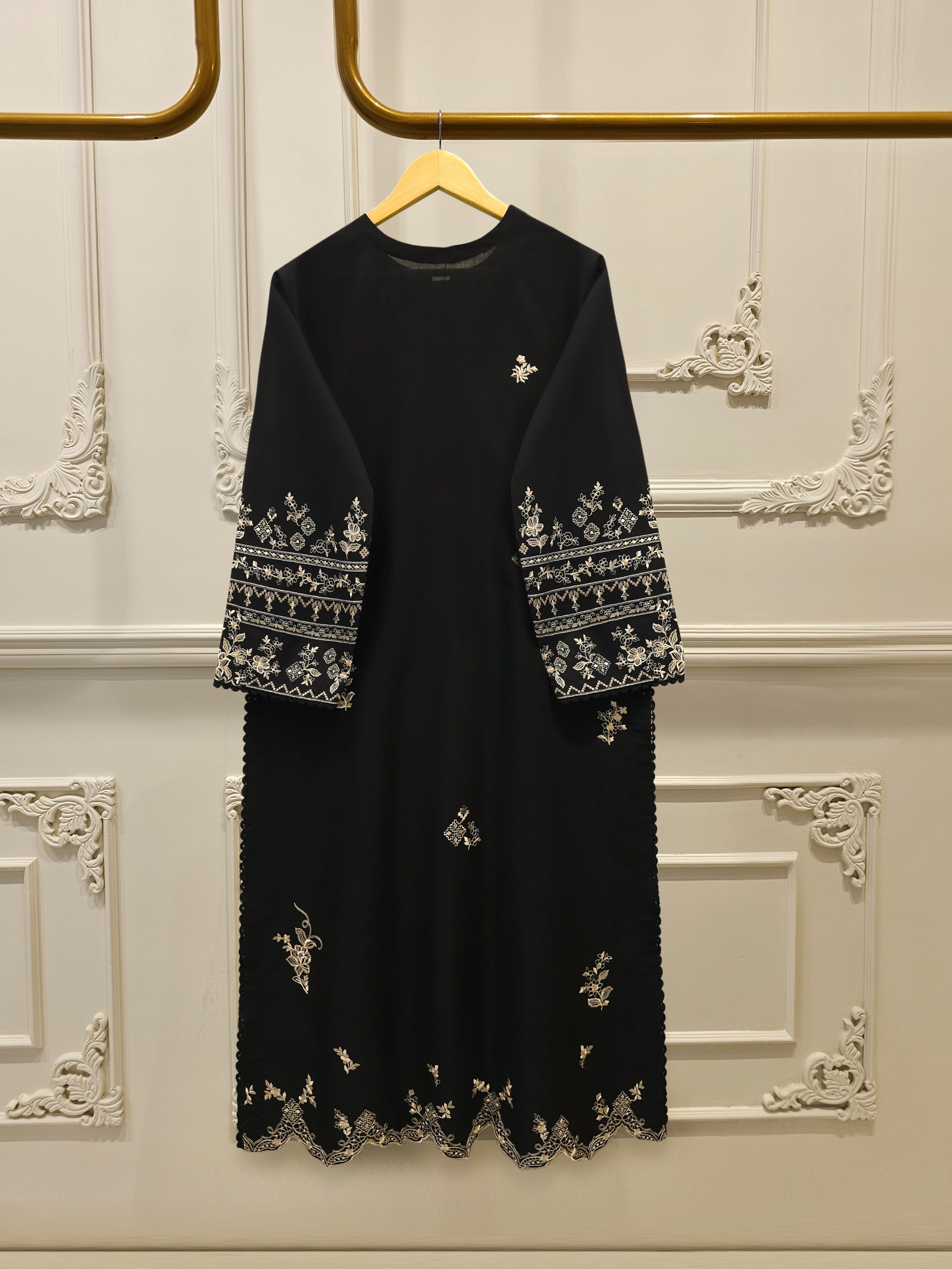 3 Piece - Embroidered Cambric Suit S115246