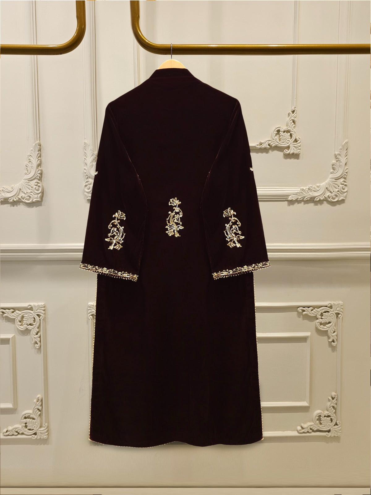 2 Piece - Embroidered Velvet Suit S115283