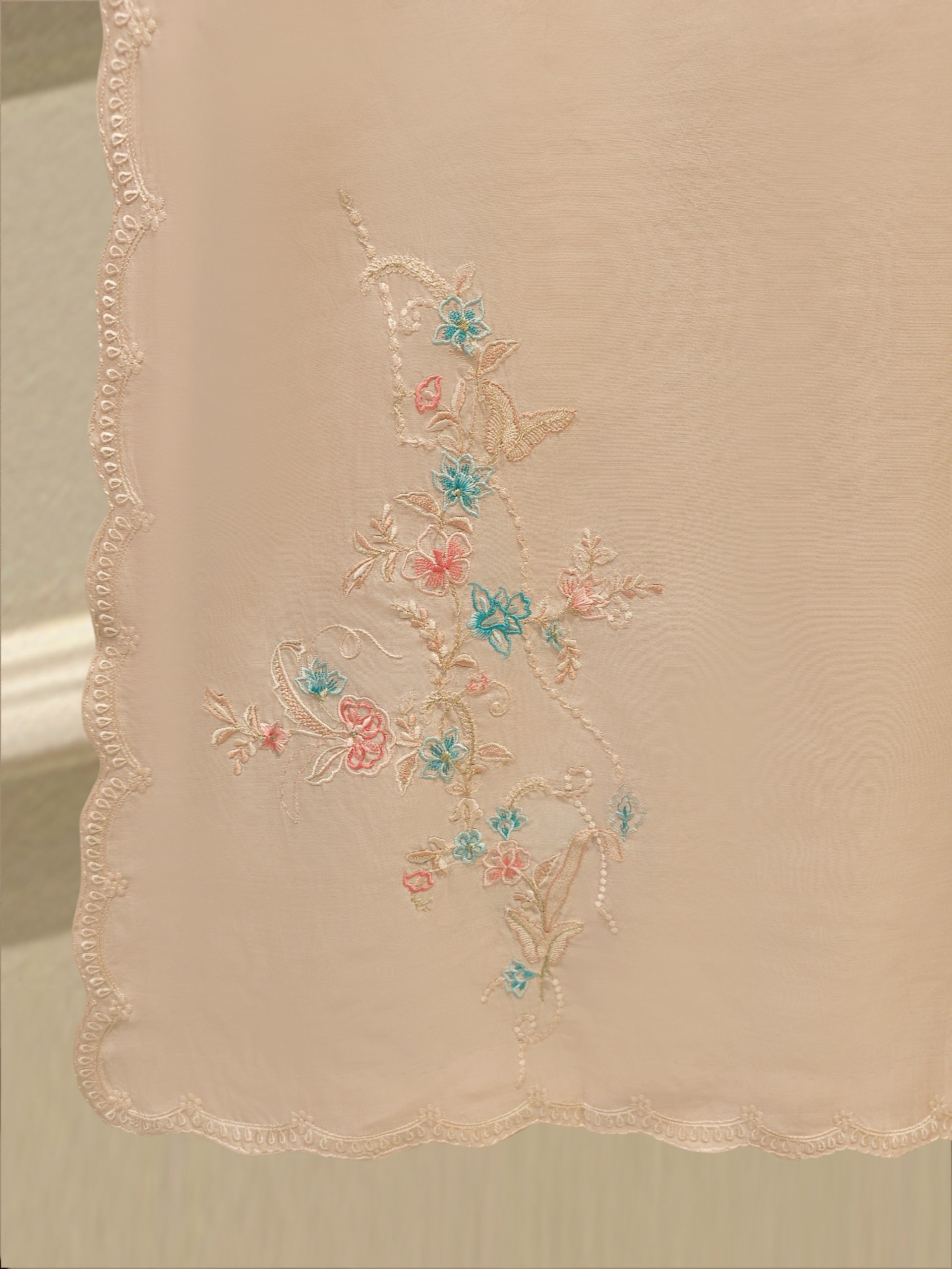 3 Piece - Pure Khaddi Silk Embroidered  Suit S115379
