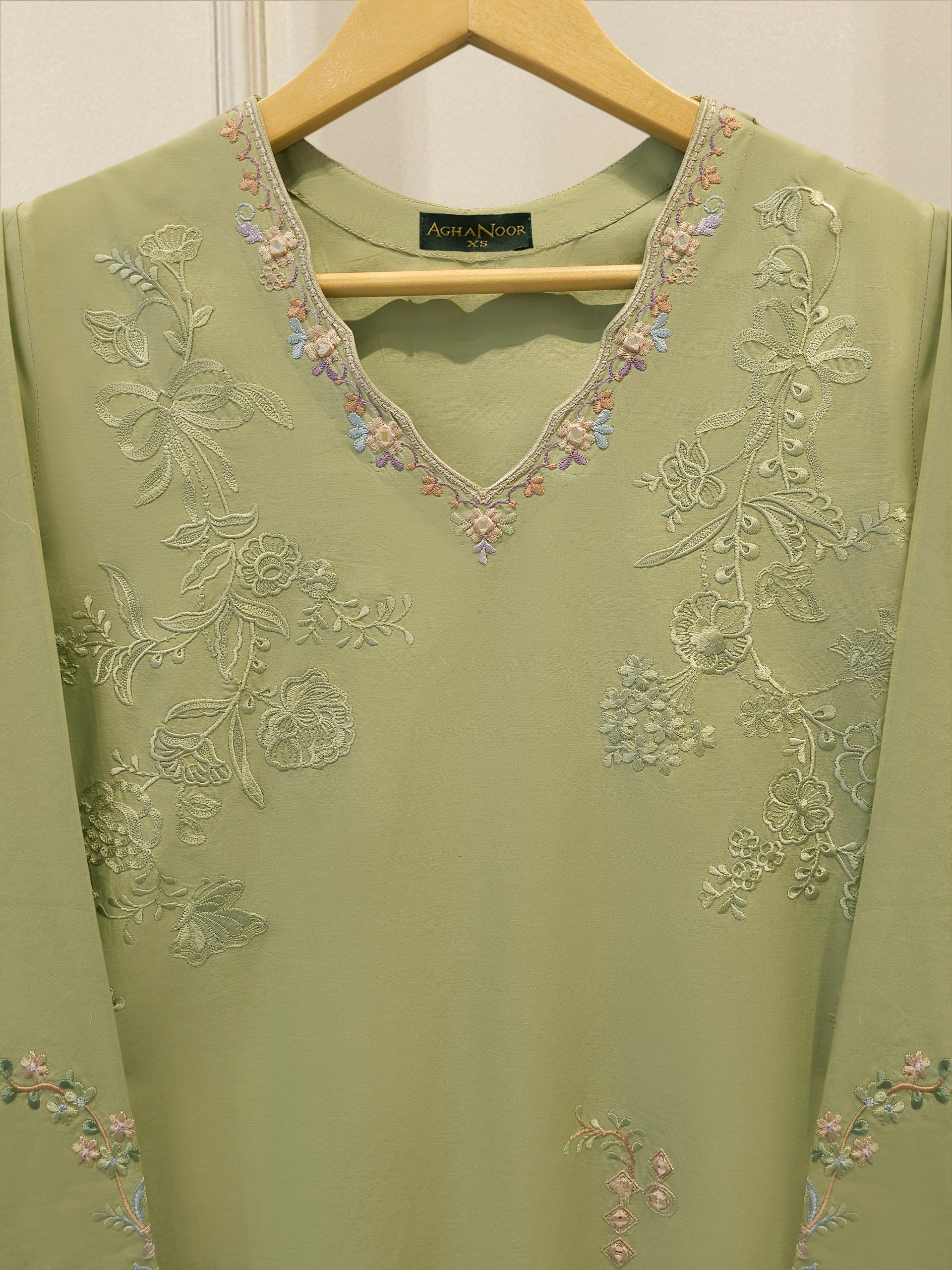 2 Piece - Embroidered Cambric Suit S115525