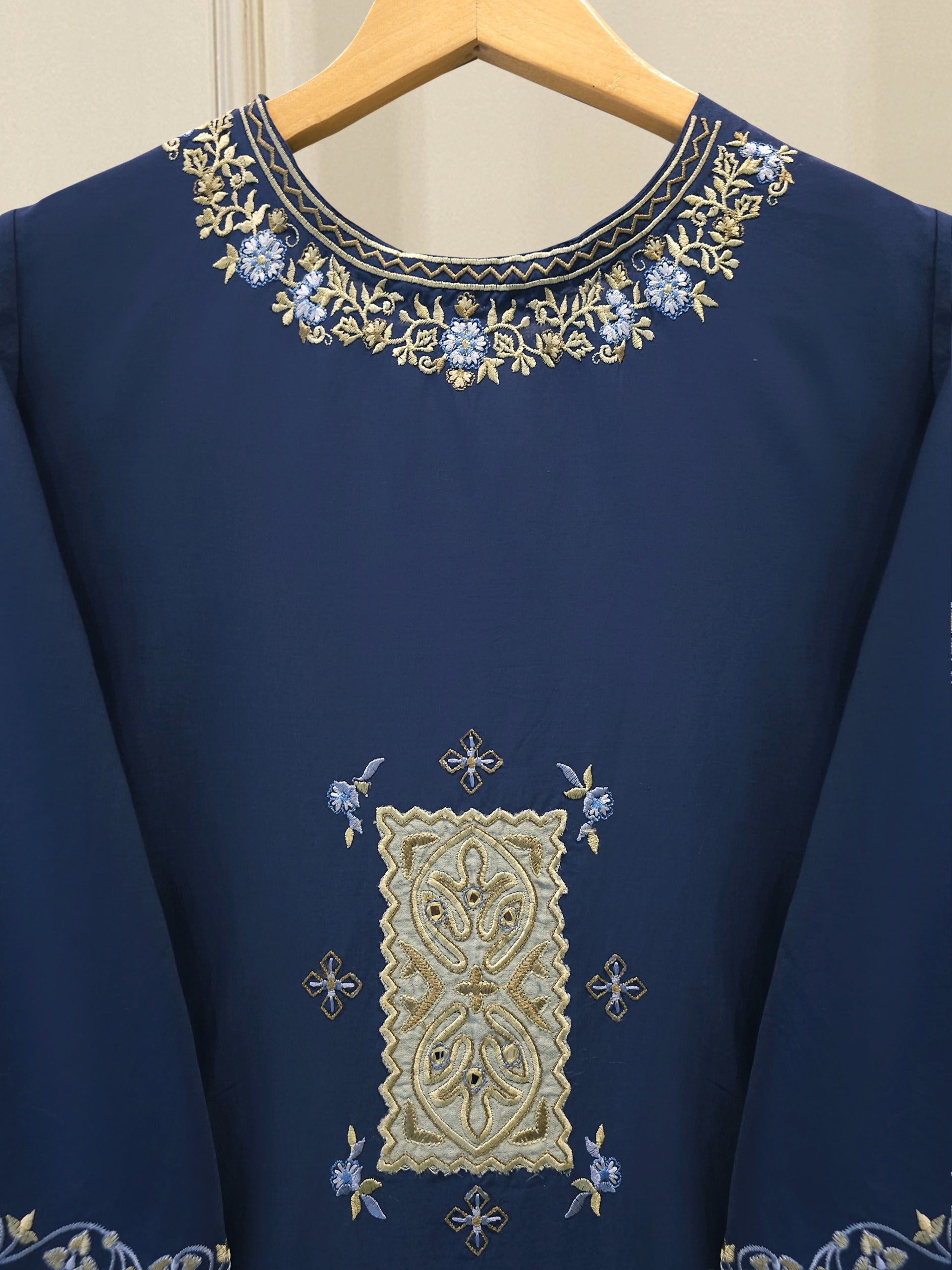 2 Piece - Embroidered Cambric Suit S115535