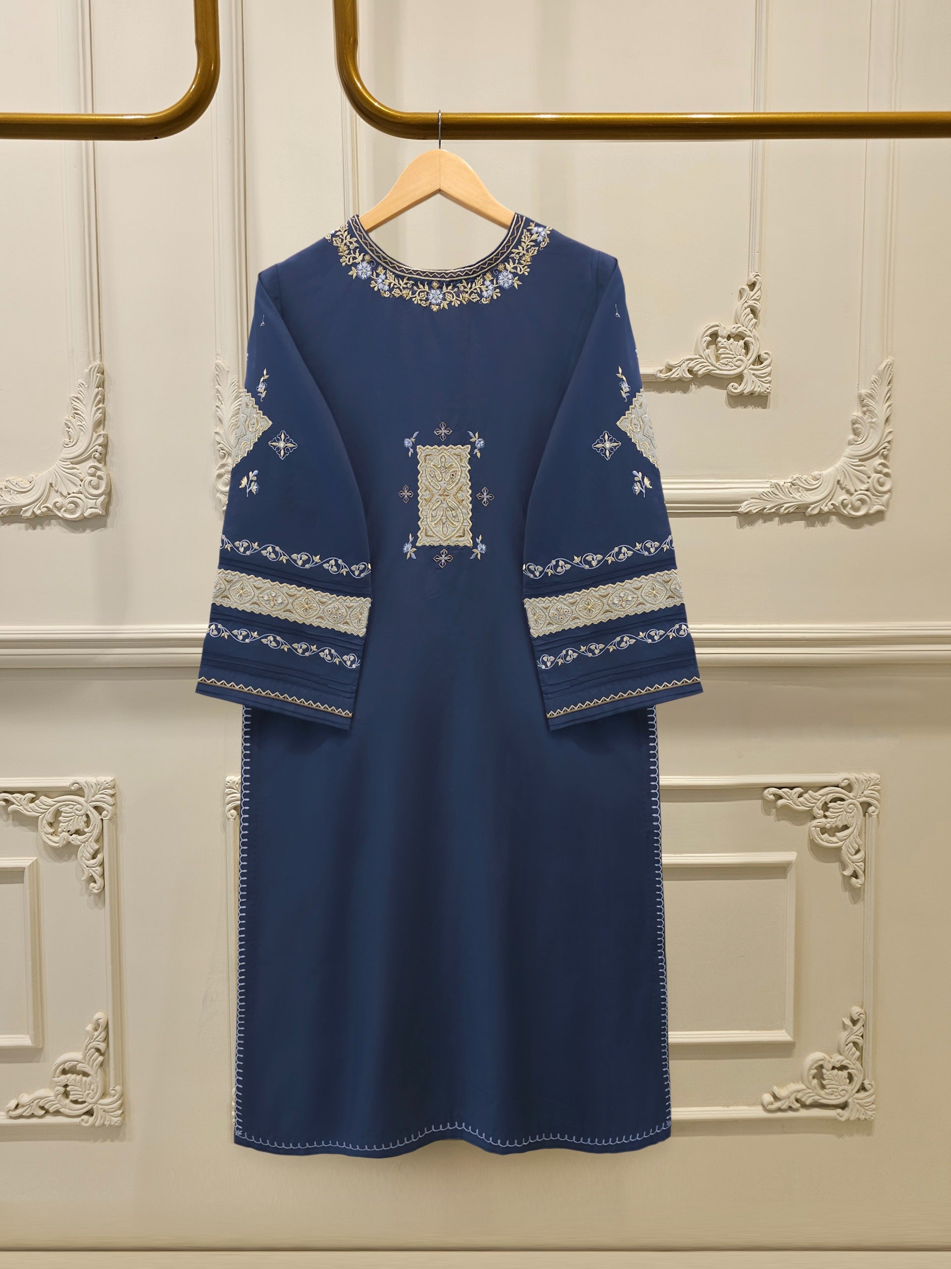 2 Piece - Embroidered Cambric Suit S115535