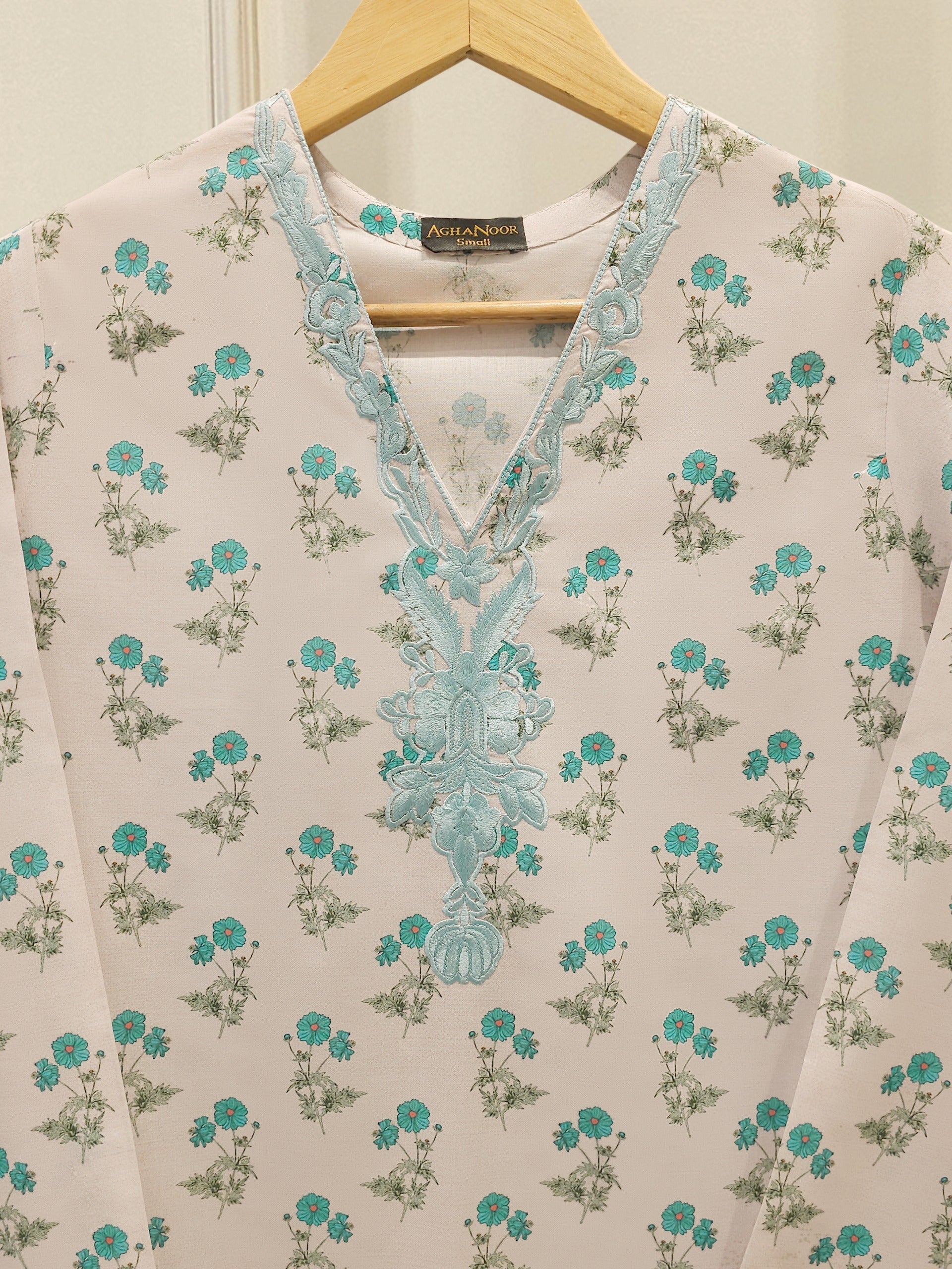 Digital Printed Embroidered Cambric Shirt S112357
