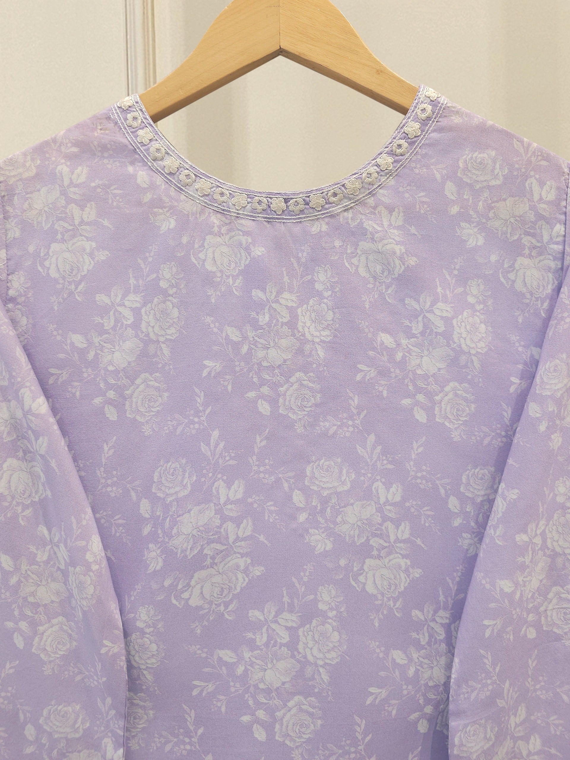 Digital Printed Embroidered Lawn Shirt S112358