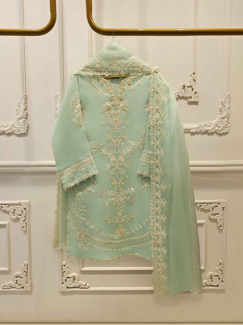 3 Piece - Pure Organza Embroidered Suit S113260