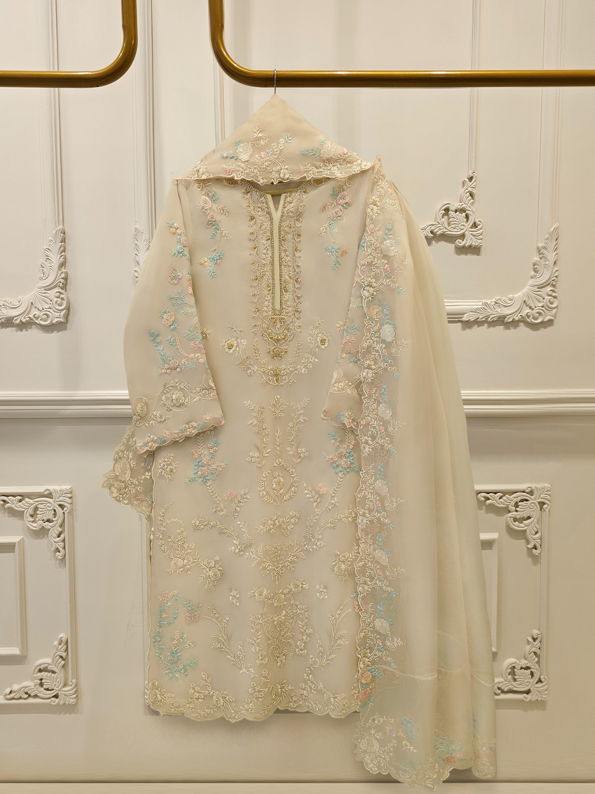 3 Piece - Pure Organza Embroidered Suit S114277