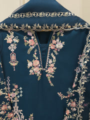 3 Piece - Pure Khaddi Silk Embroidered Suit S114378