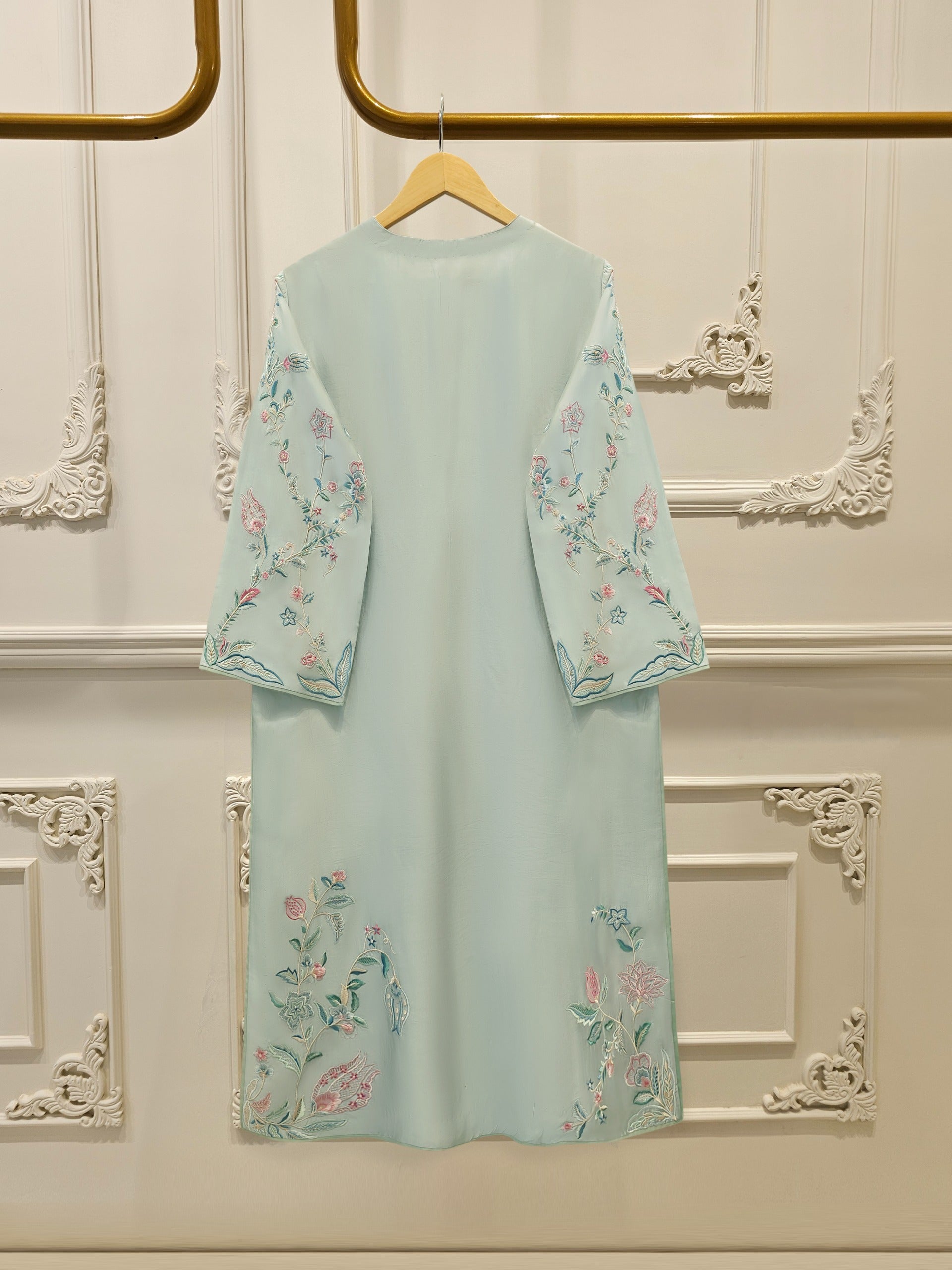 2 Piece- Pure Sheesha Silk Embroidered Suit S114432