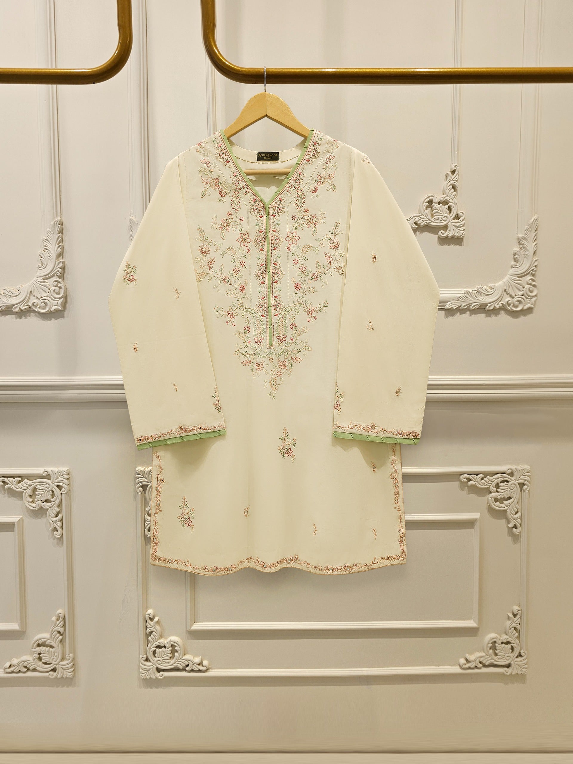 Pure Embroidered Cambric Shirt S114531