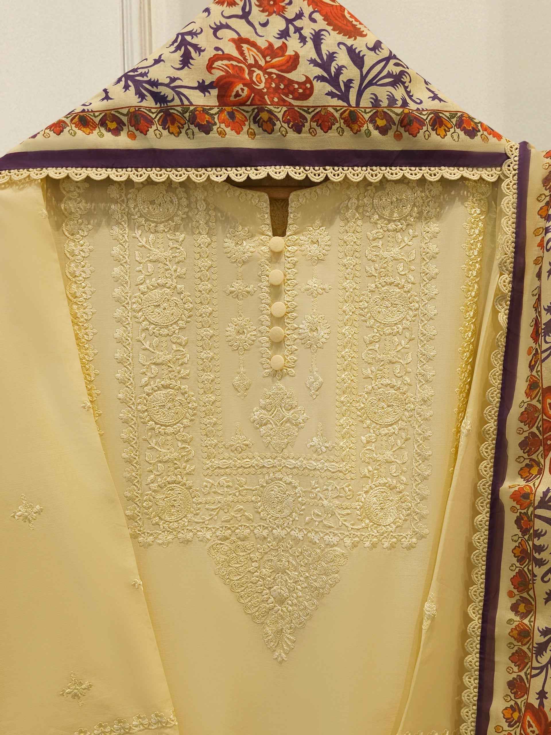 3 Piece - Embroidered Cambric Suit S114818