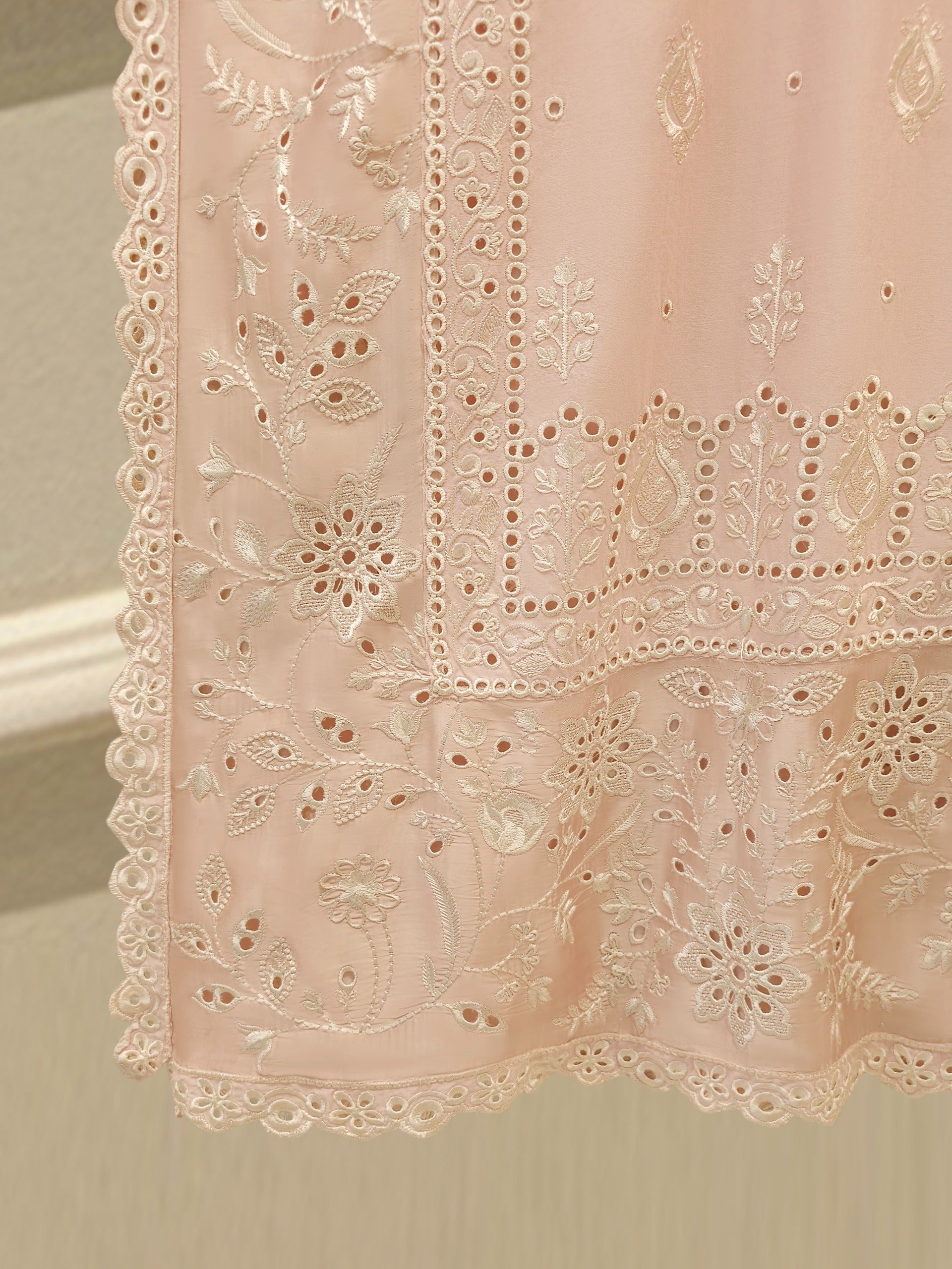 3 Piece - Embroidered Pure Lawn Voile – Premium Lightweight Fabric S115138
