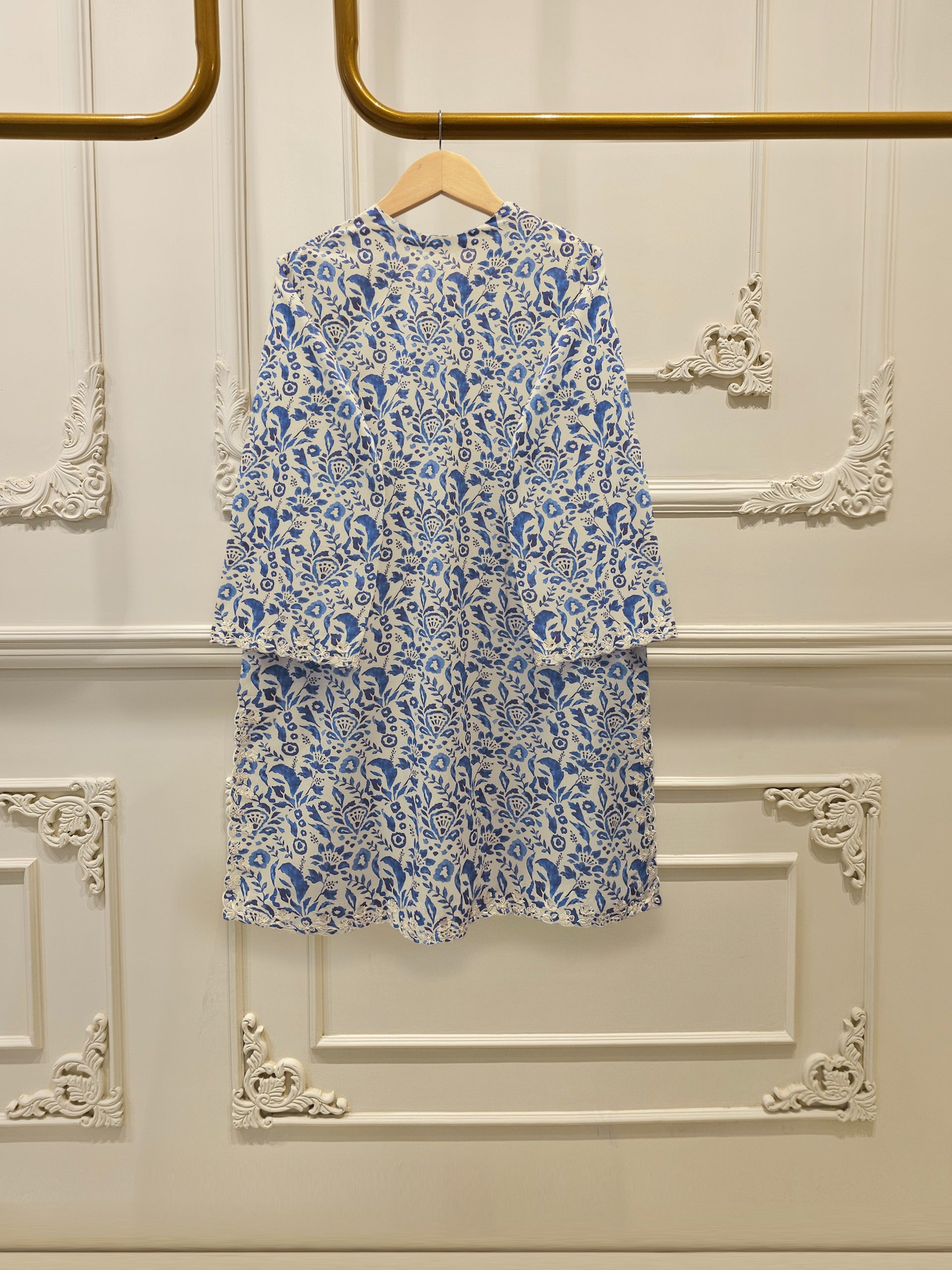 Digital Printed Lawn Shirt S115202