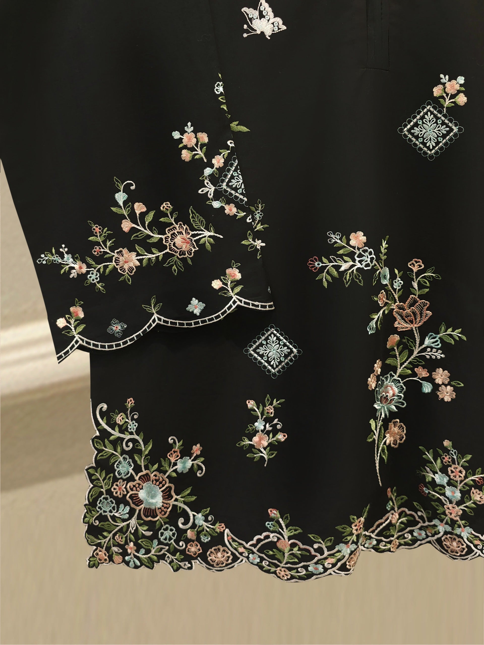 2 Piece - Embroidered Cambric Suit S115266