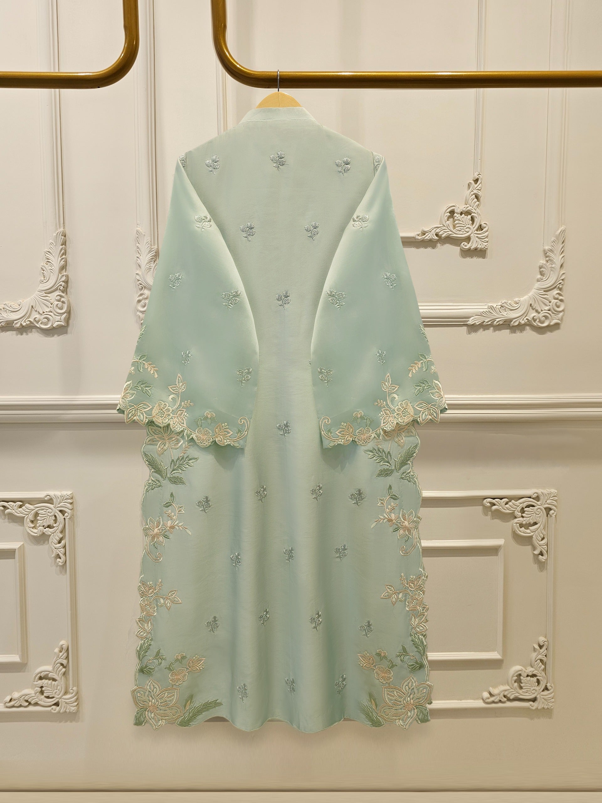 3 Piece- Pure  Sheesha Silk Embroidered Suit S115276