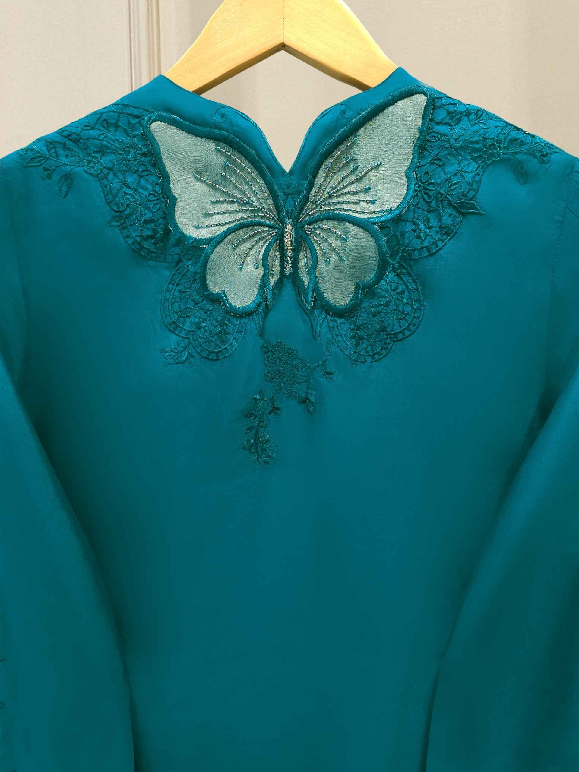 3 Piece - Embroidered Khadi Silk Suit WS00408