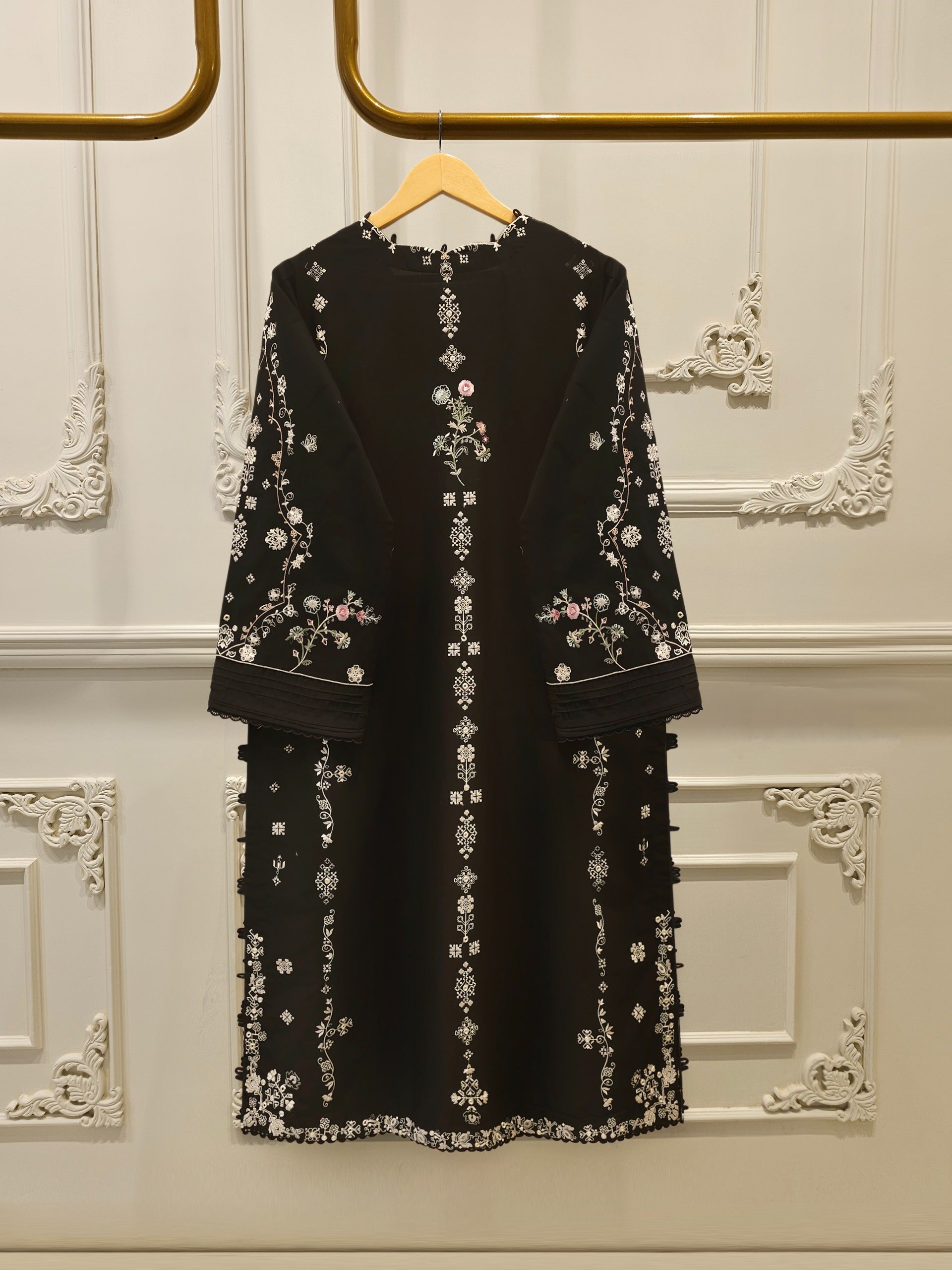 2 Piece - Embroidered Cambric Suit S115327