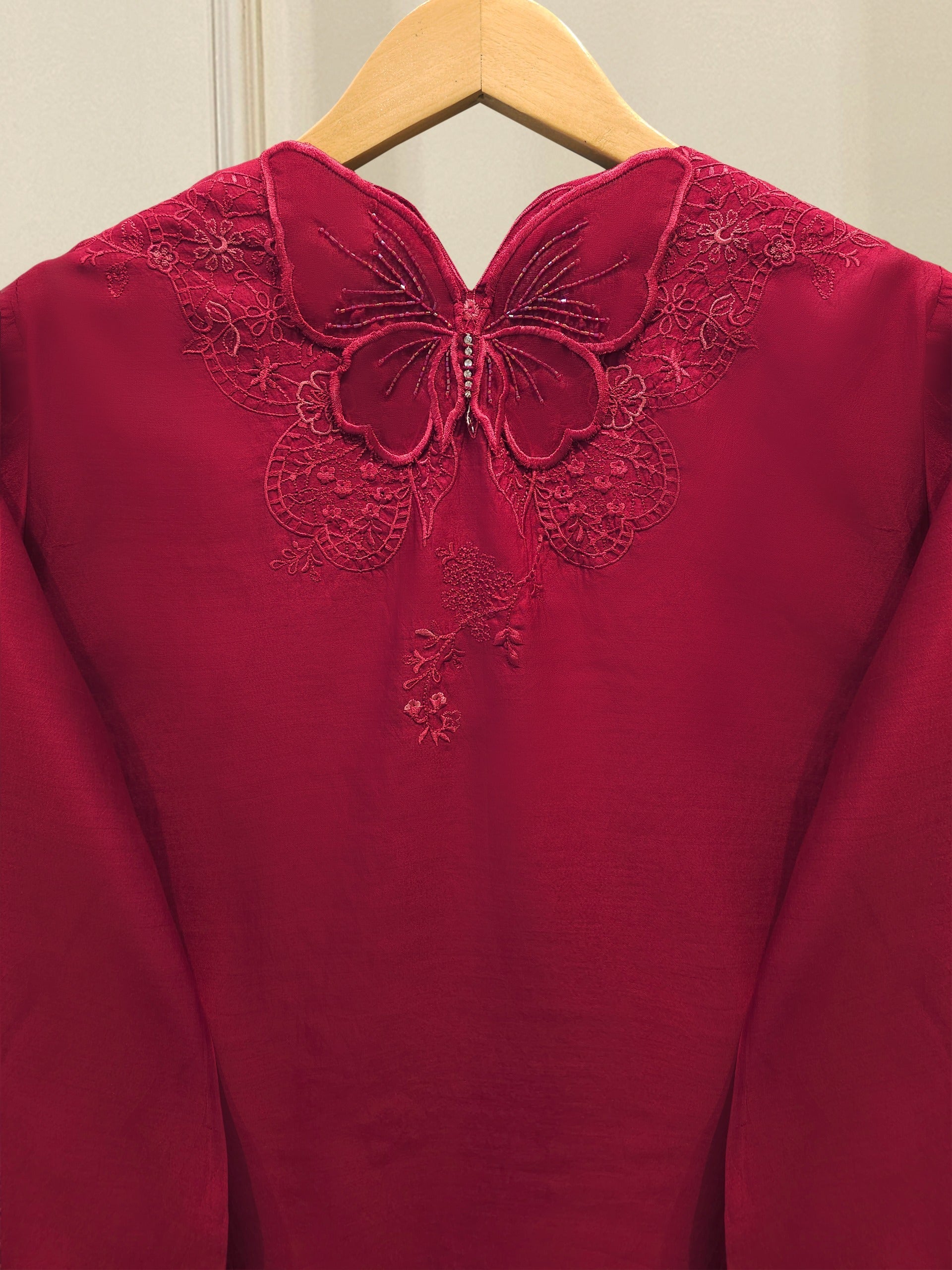 3 Piece - Embroidered Khadi Silk Suit WS00410