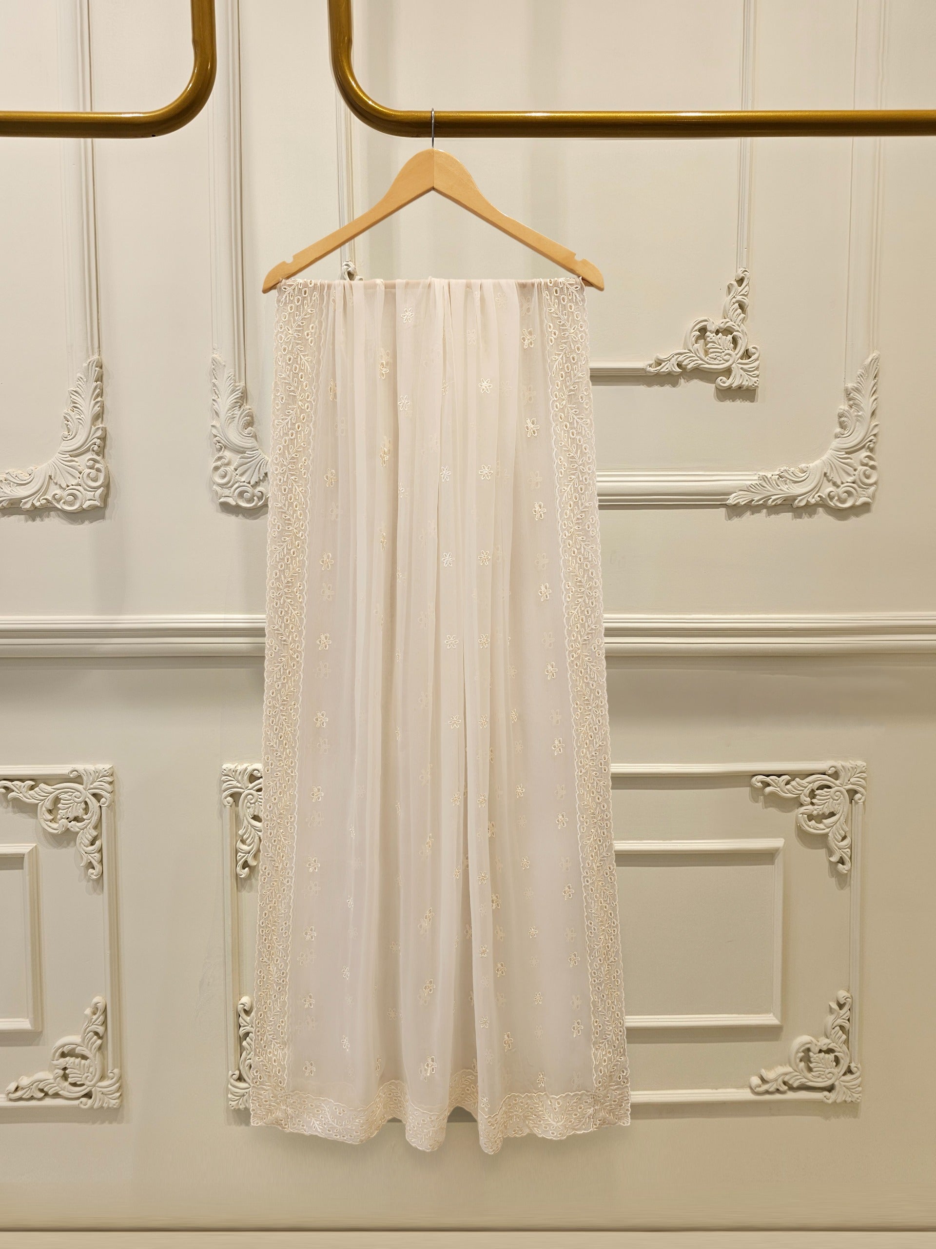 3-Piece Embroided Cambric Suit S115314