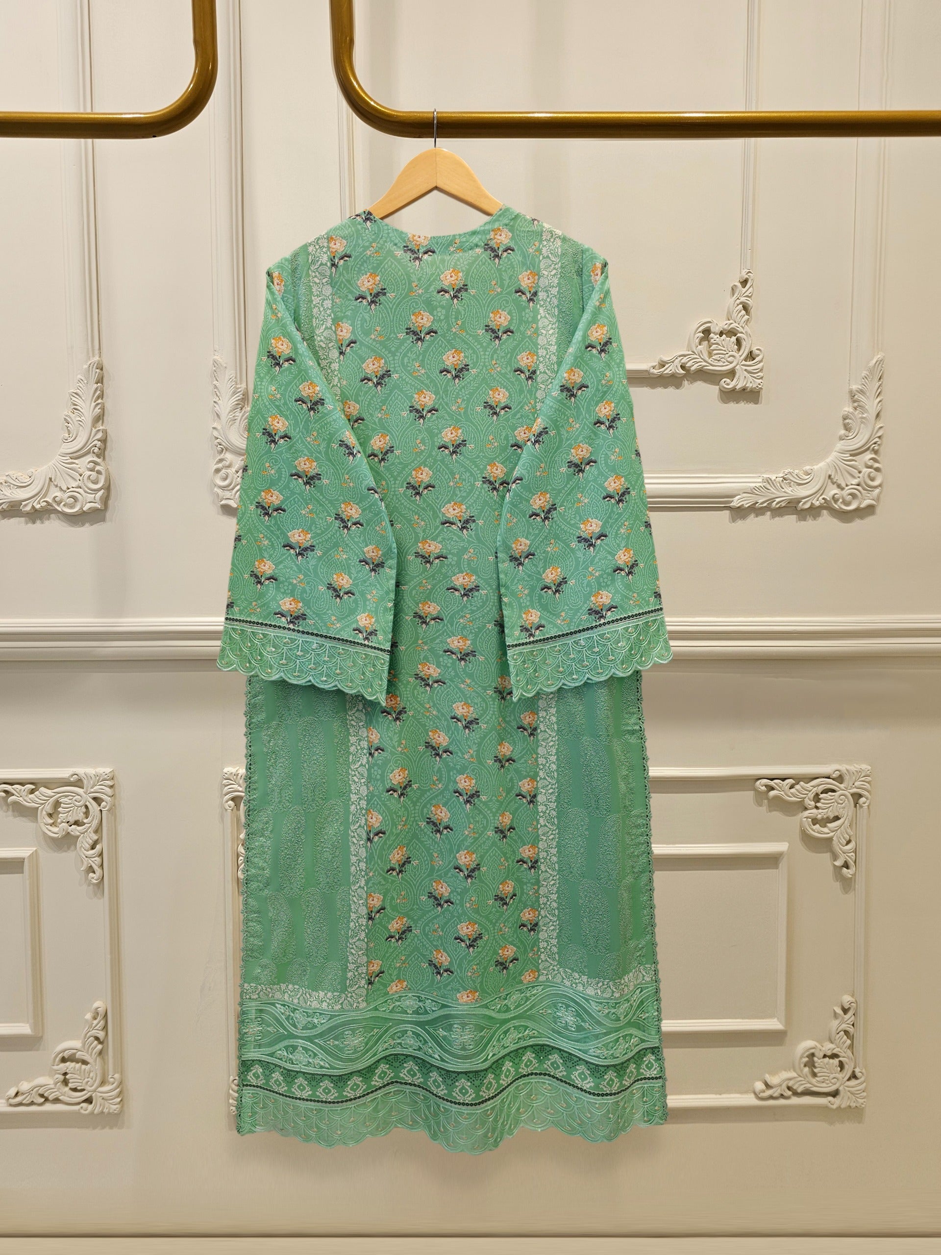 2 Piece Digital Printed Lawn Suit S115366
