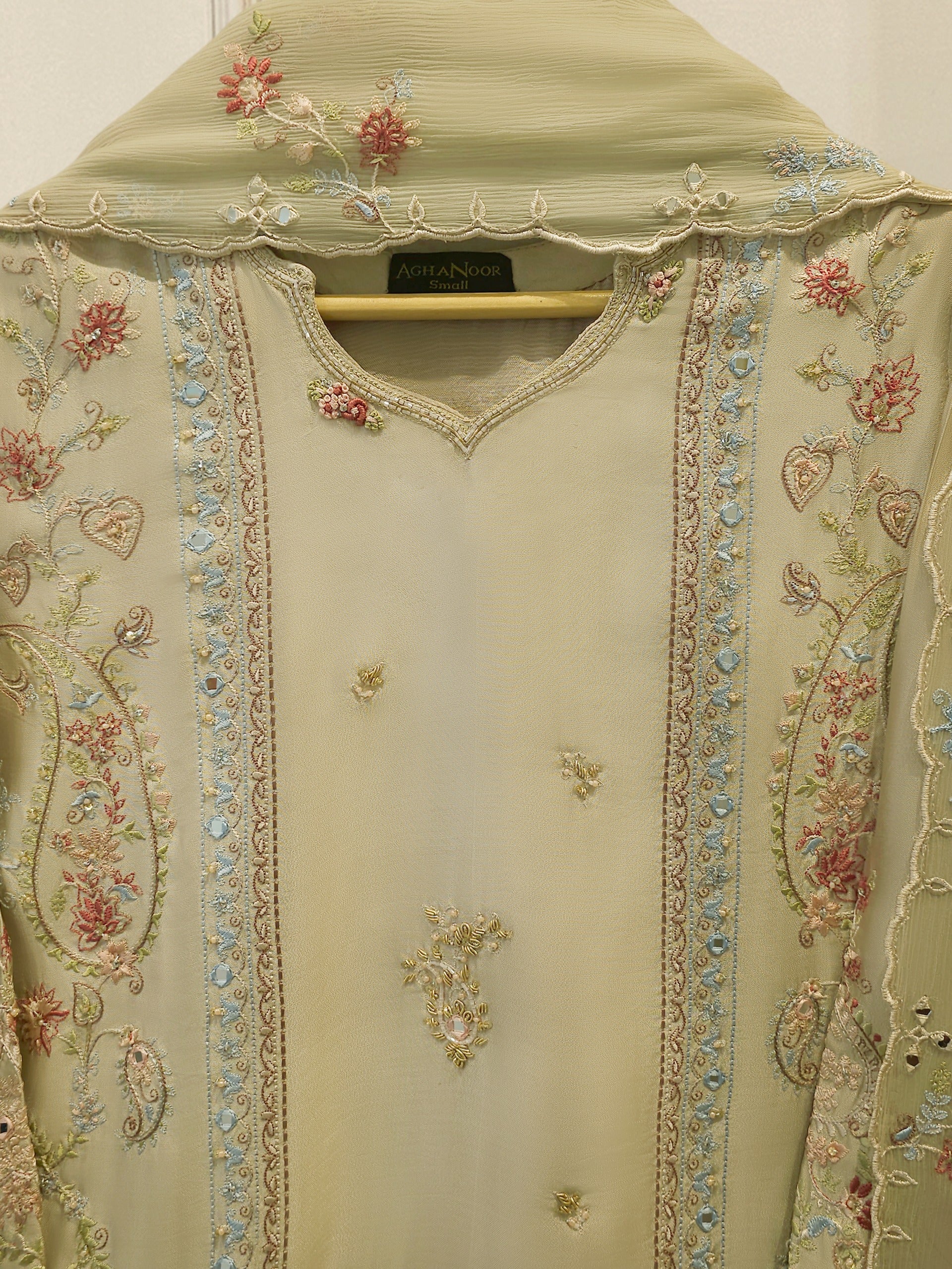 3 Piece- Pure  Sheesha Silk Embroidered Suit S115416