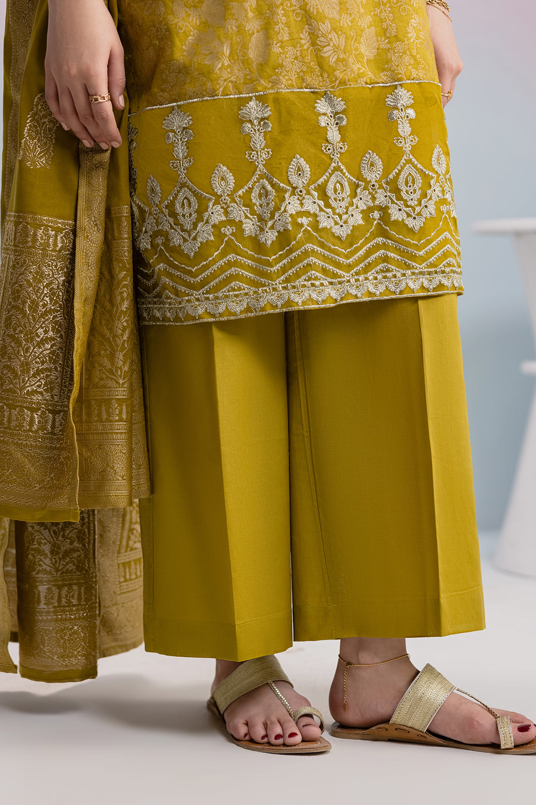Embroidered Kurta Dupatta Trouser - 3258